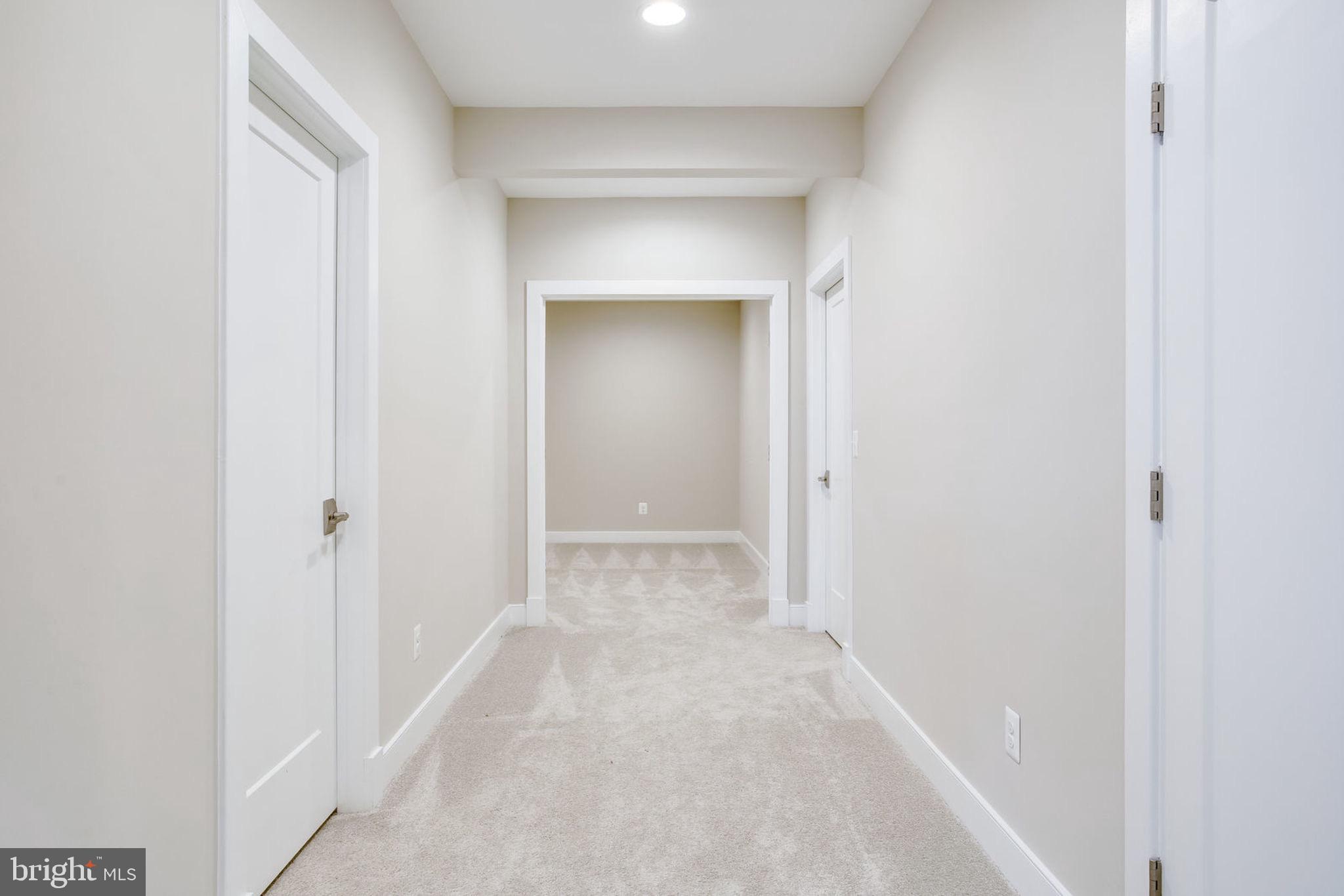 BRADDOCK ROAD - Residential