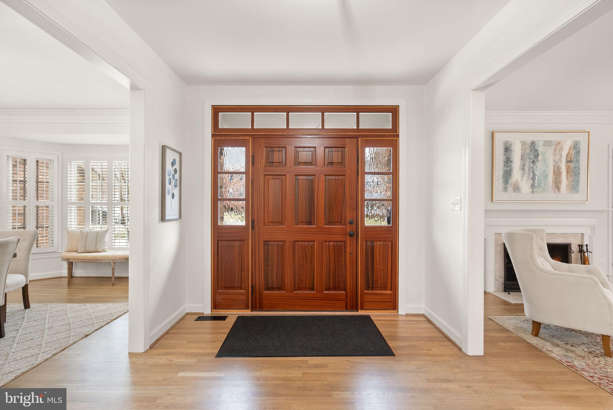 COUNTRY CLUB ESTATES - Residential