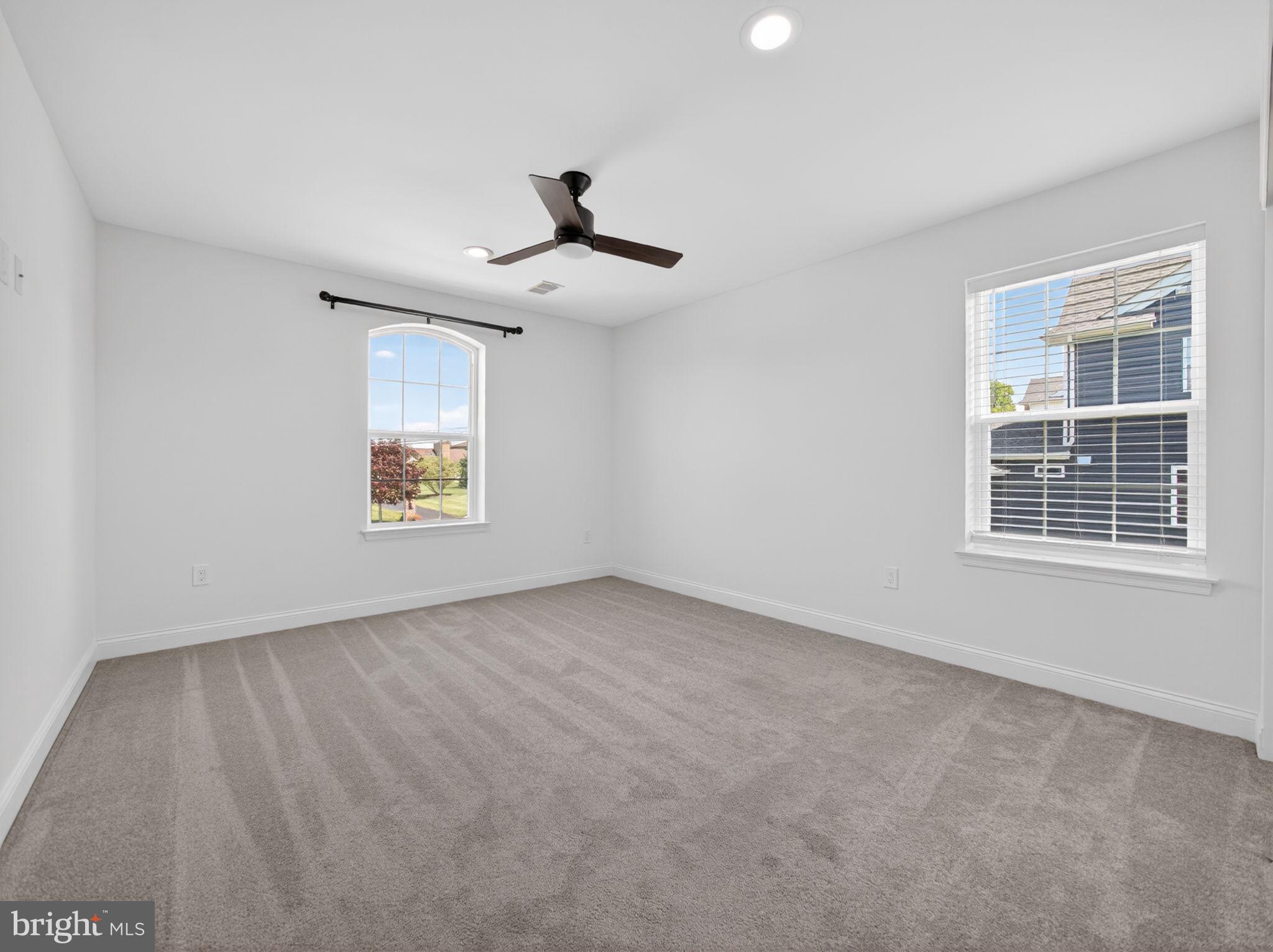 RIVERVIEW ESTATES - Residential