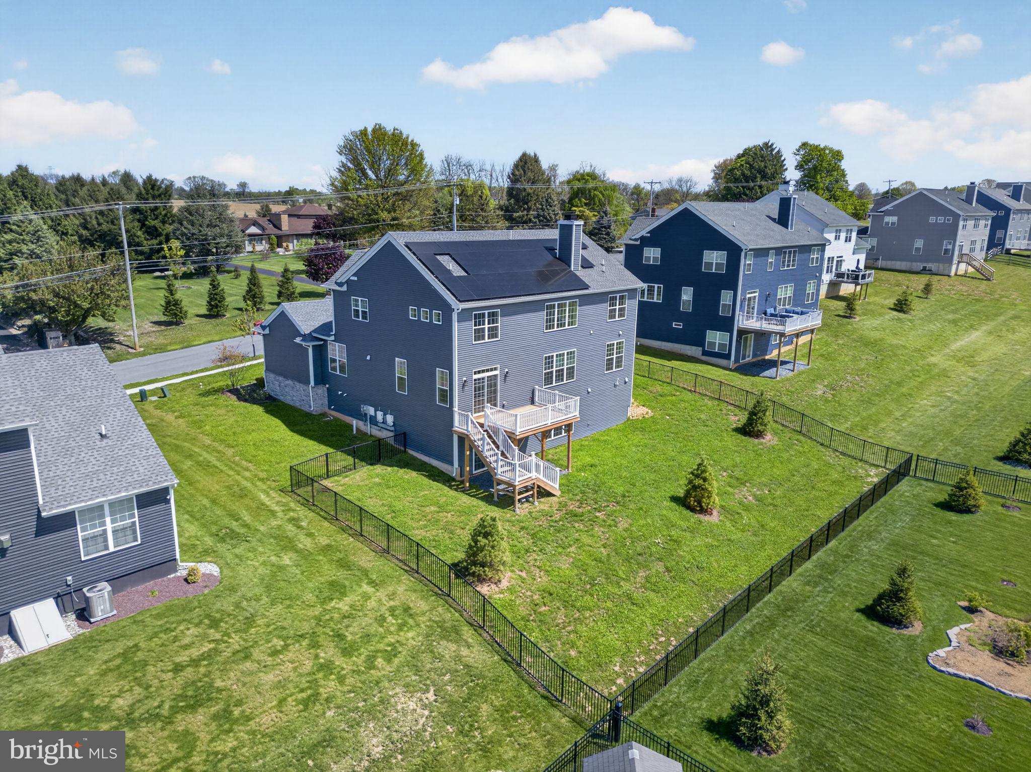RIVERVIEW ESTATES - Residential