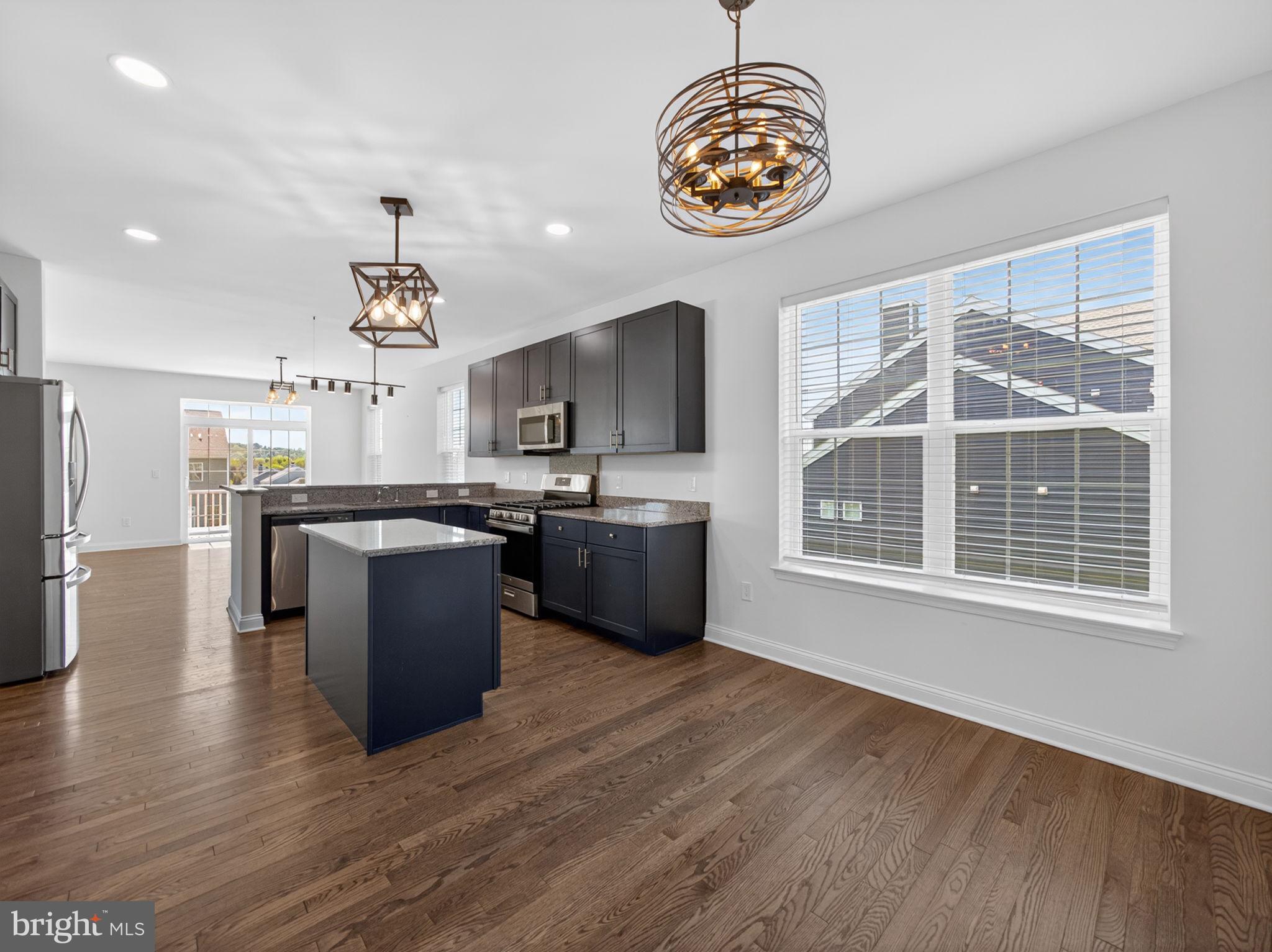 RIVERVIEW ESTATES - Residential