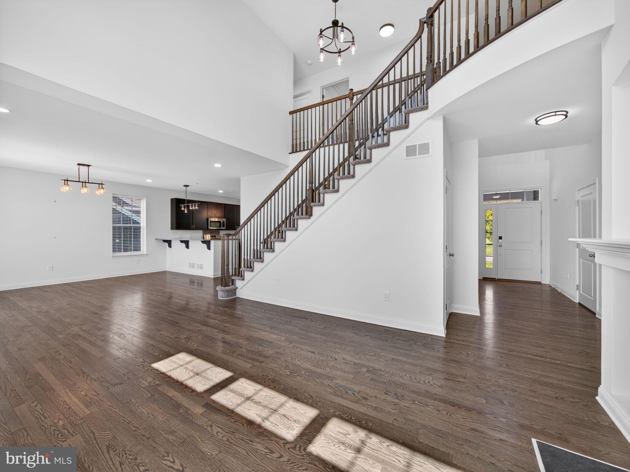 RIVERVIEW ESTATES - Residential