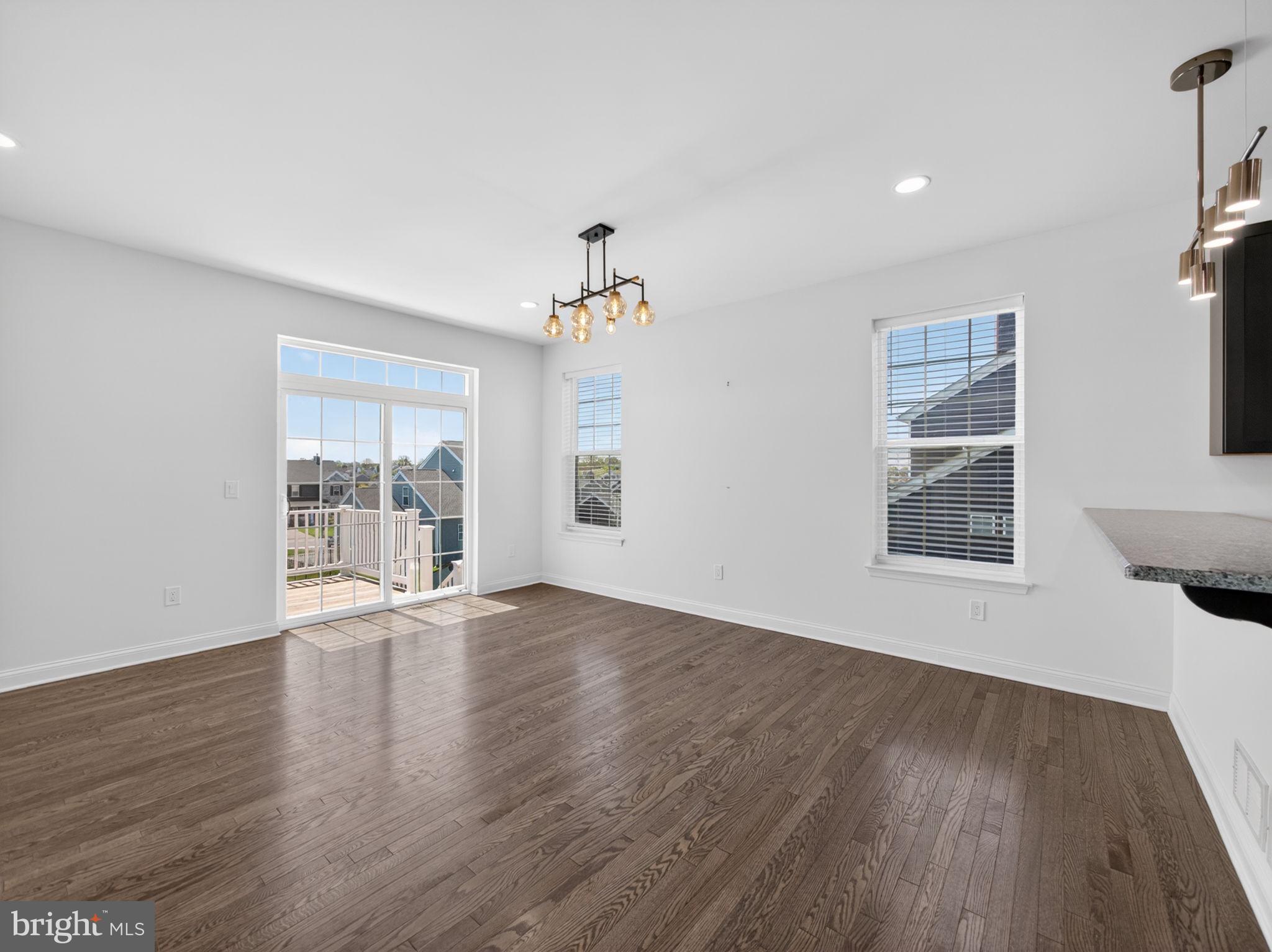 RIVERVIEW ESTATES - Residential