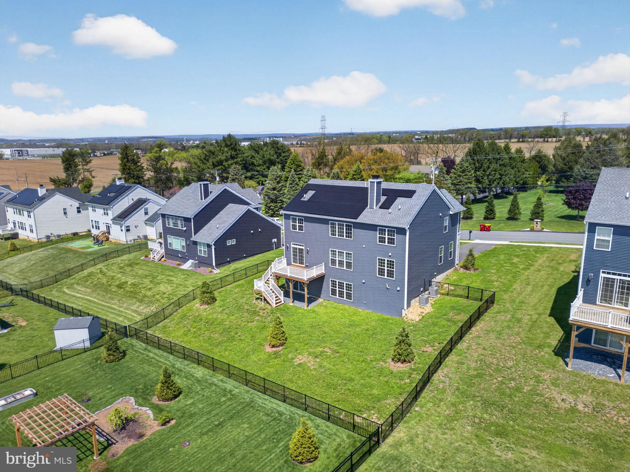 RIVERVIEW ESTATES - Residential