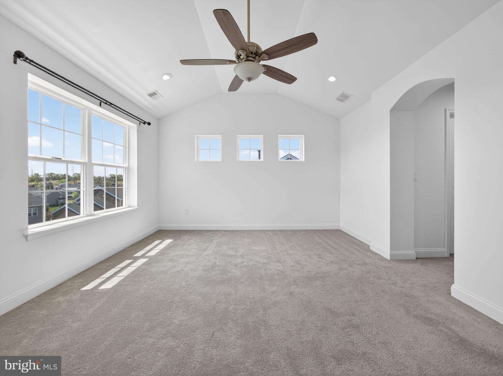 RIVERVIEW ESTATES - Residential