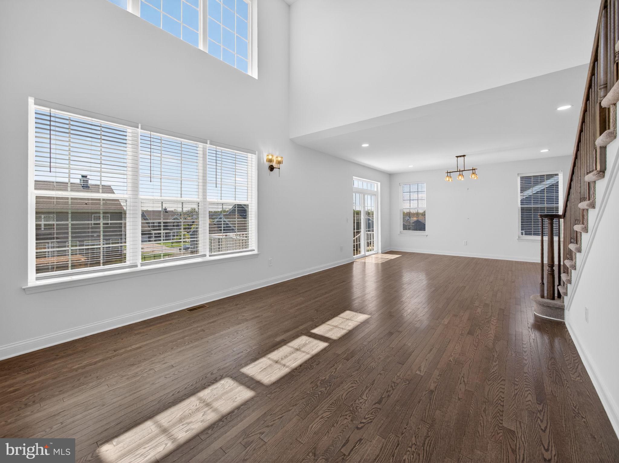RIVERVIEW ESTATES - Residential