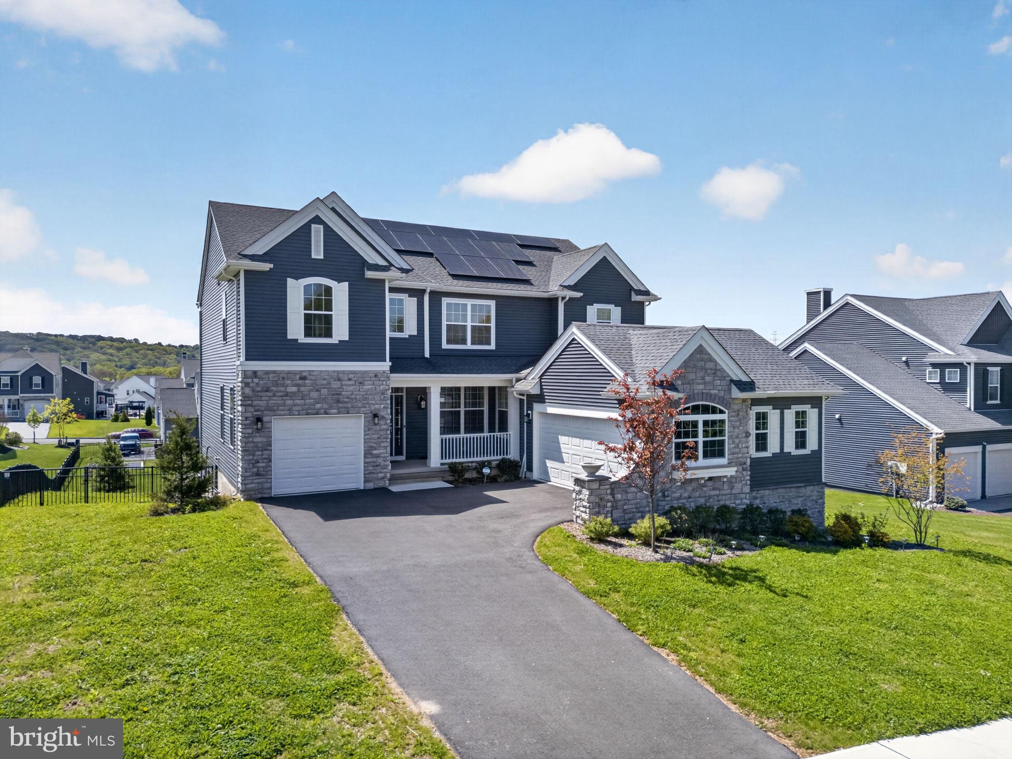 RIVERVIEW ESTATES - Residential
