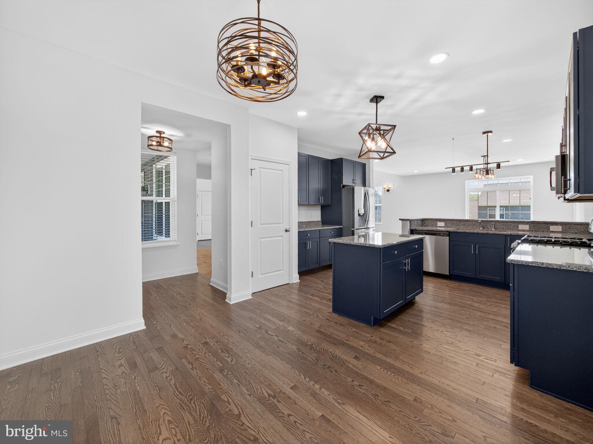 RIVERVIEW ESTATES - Residential