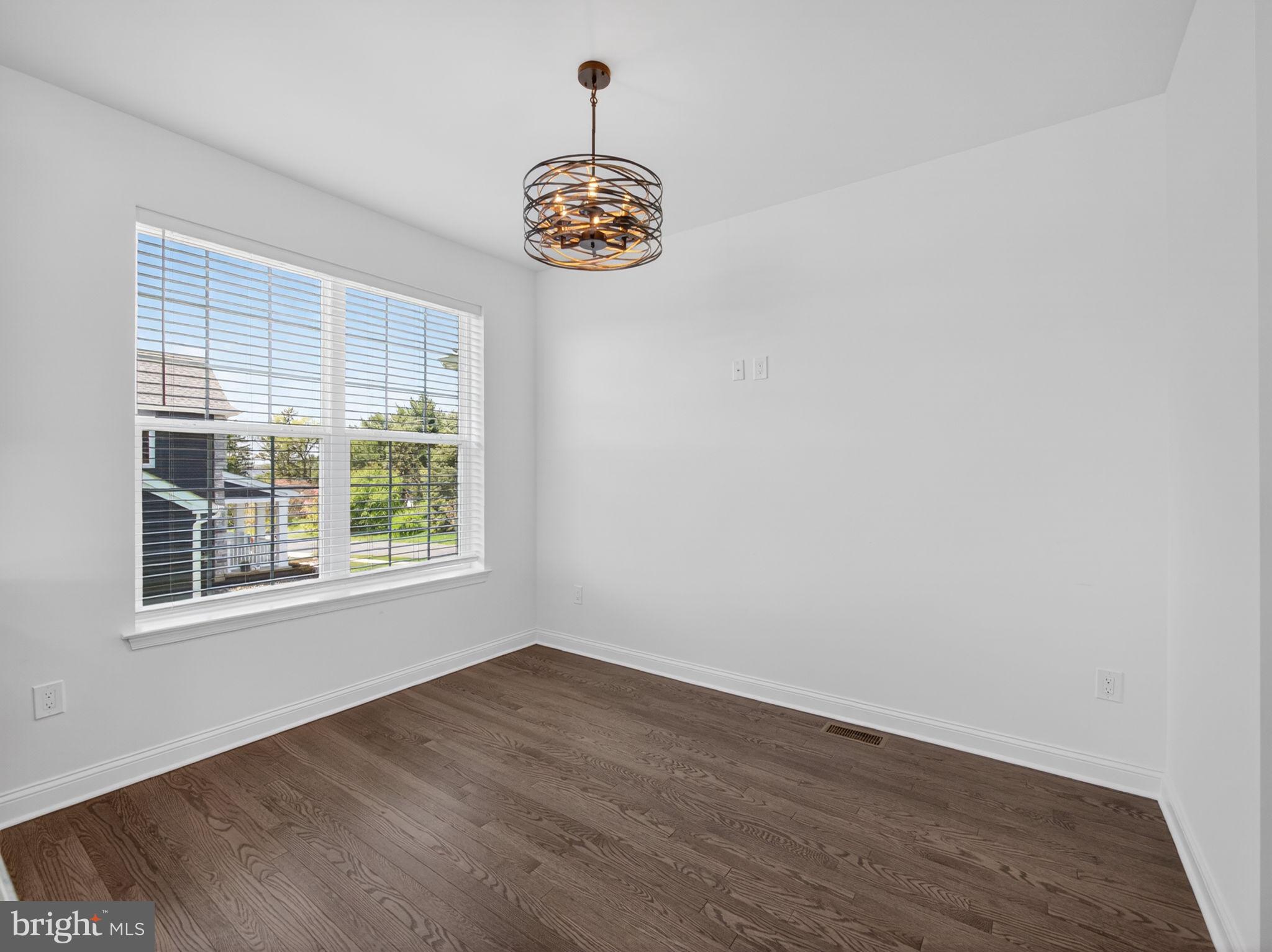 RIVERVIEW ESTATES - Residential