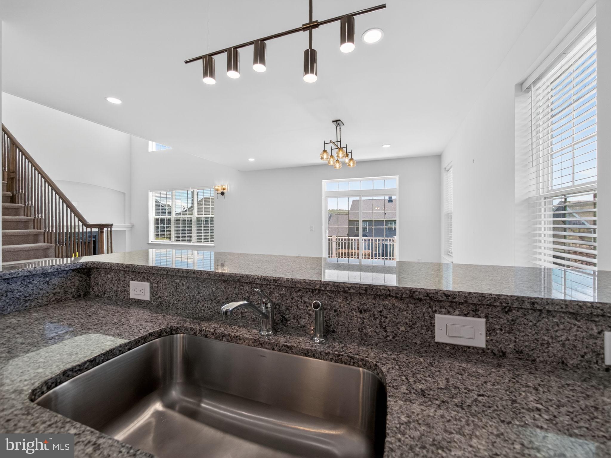 RIVERVIEW ESTATES - Residential