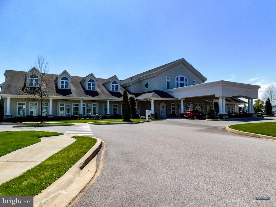 NOBLES POND - Residential