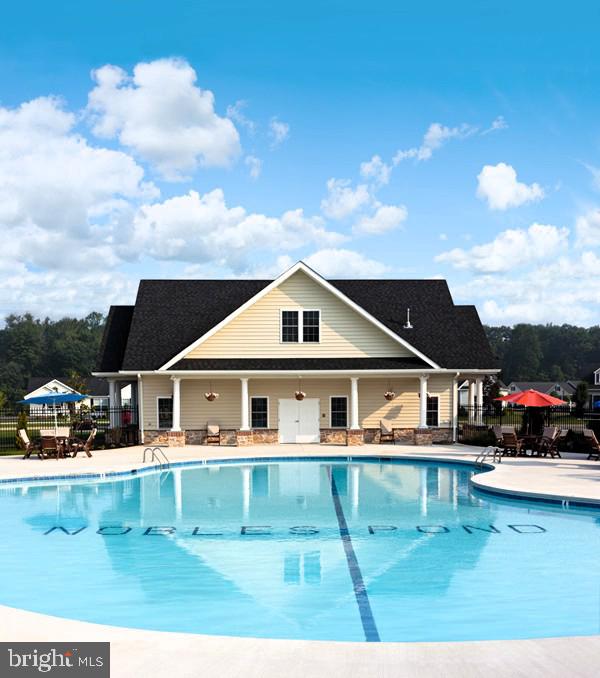 NOBLES POND - Residential