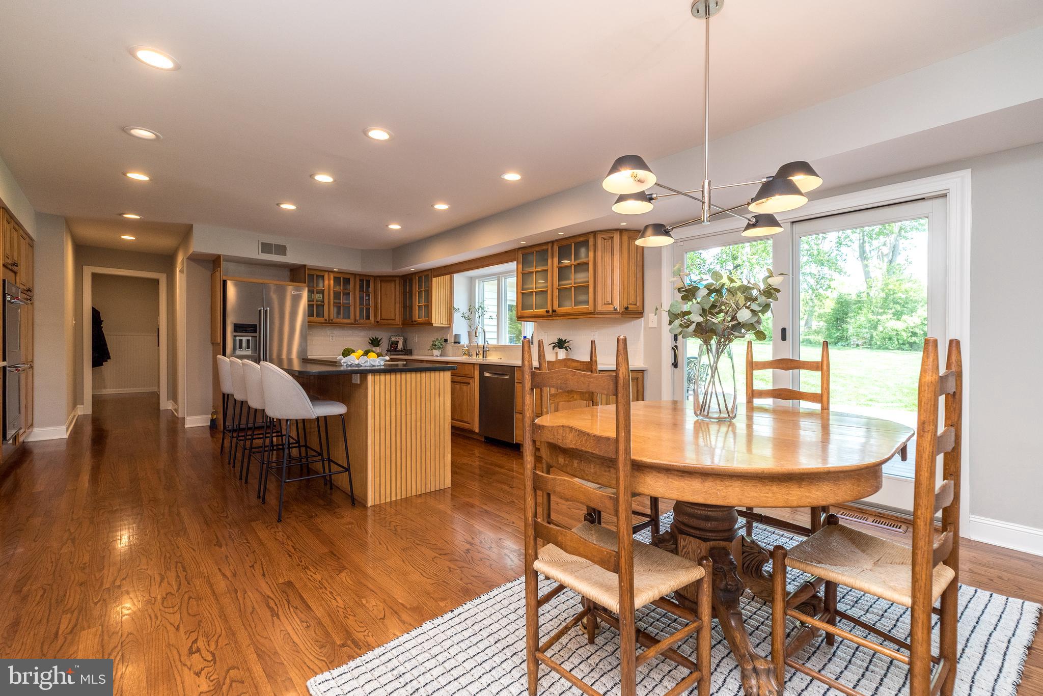 FOX HUNT ESTS - Residential