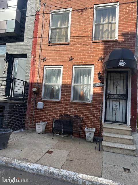 Welcome to a great opportunity to customize and build sweat equity while creating your perfect home on this rapidly developing block.  The open first floor is great for entertaining inside and continuing out to the large backyard.  Upstairs has been opened to great a large master bedroom suite.  The basement is ready for your gym, laundry room or man-cage.  So much development all around the neighborhood.  Come see for yourself!