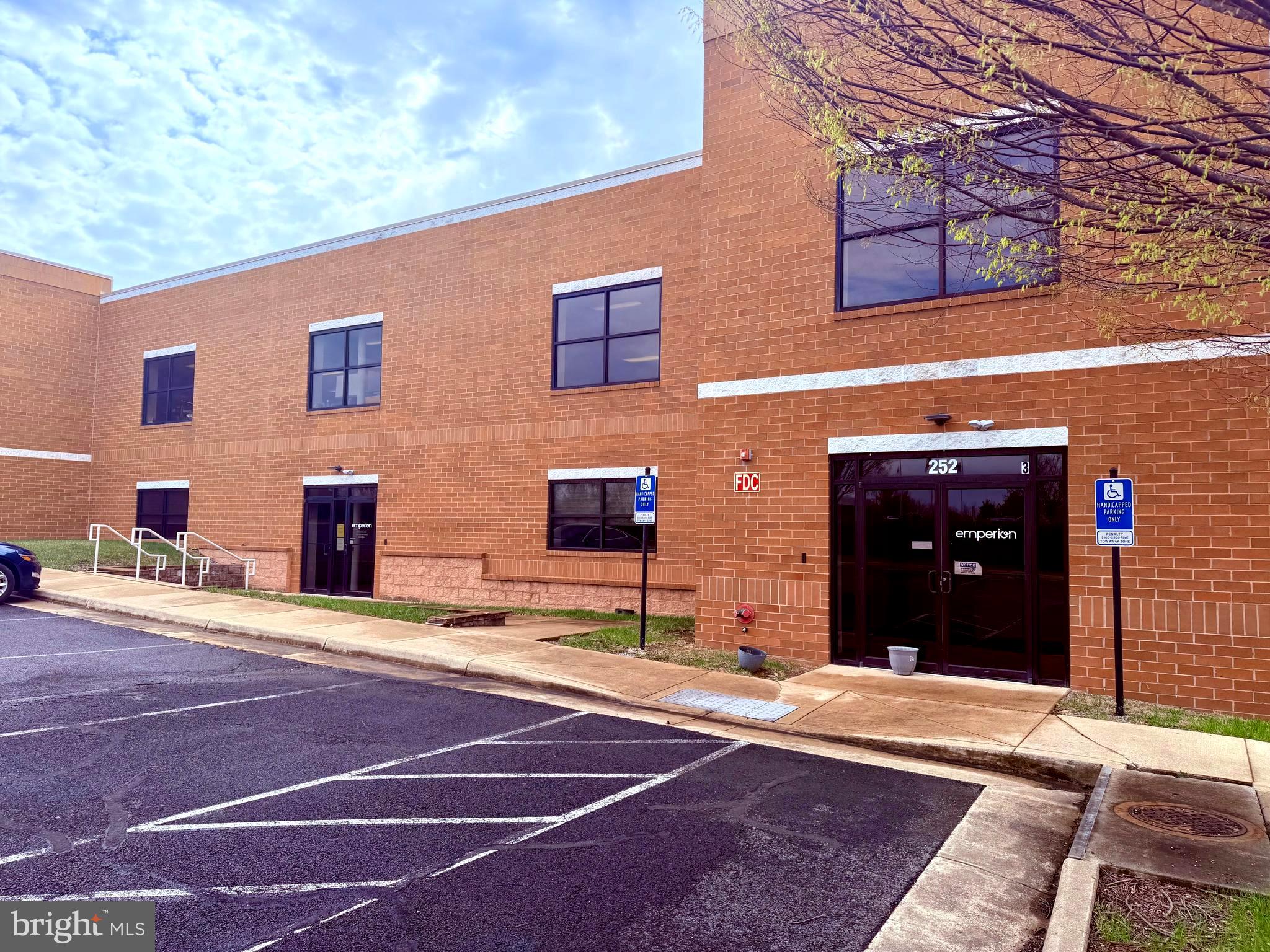 7082 SF, Prime Office Available for Lease, Winchester, VA. Located in established business park, all brick construction, super clean and ready for Q3 occupancy! Large open office concepts with multiple executive offices. Large breakroom, multiple M/W bathrooms, and bright, welcoming lobby. TONS OF FREE PARKING! High speed internet, Enterprise Zone benefits! $12 PSF + $2.65 NNN (inclusive with condo dues). Also listed for sale, $1,182,694. Optional, additional 3K SF of offices available on separate 2nd floor for a total of 10K+ if needed!