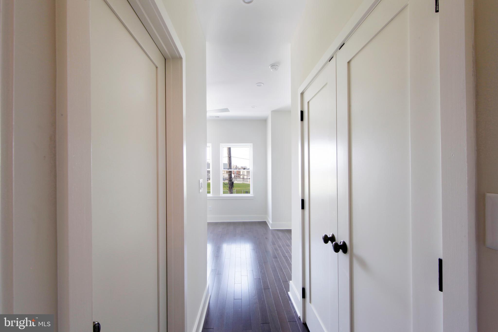 PORT RICHMOND - Residential