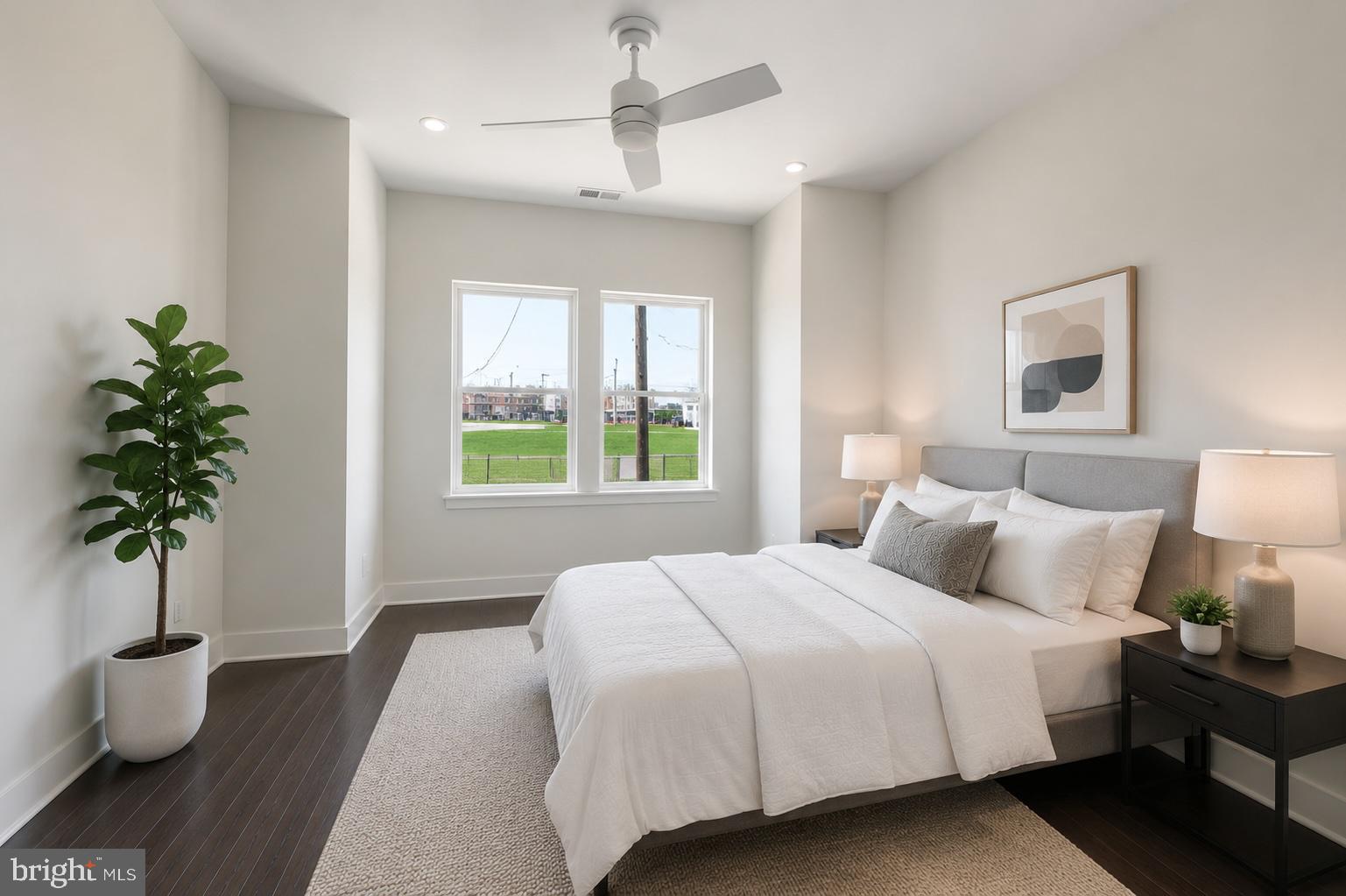 PORT RICHMOND - Residential