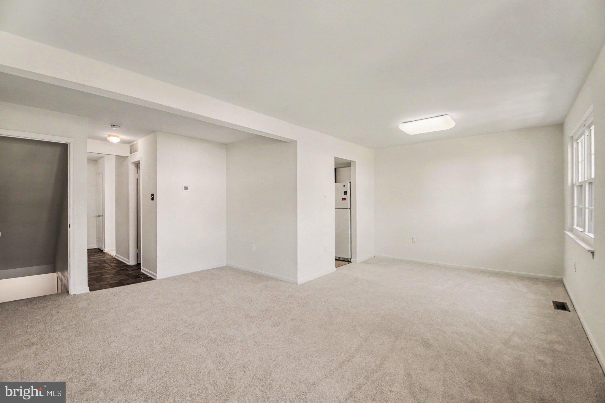 PINEWOOD GREENS - Residential