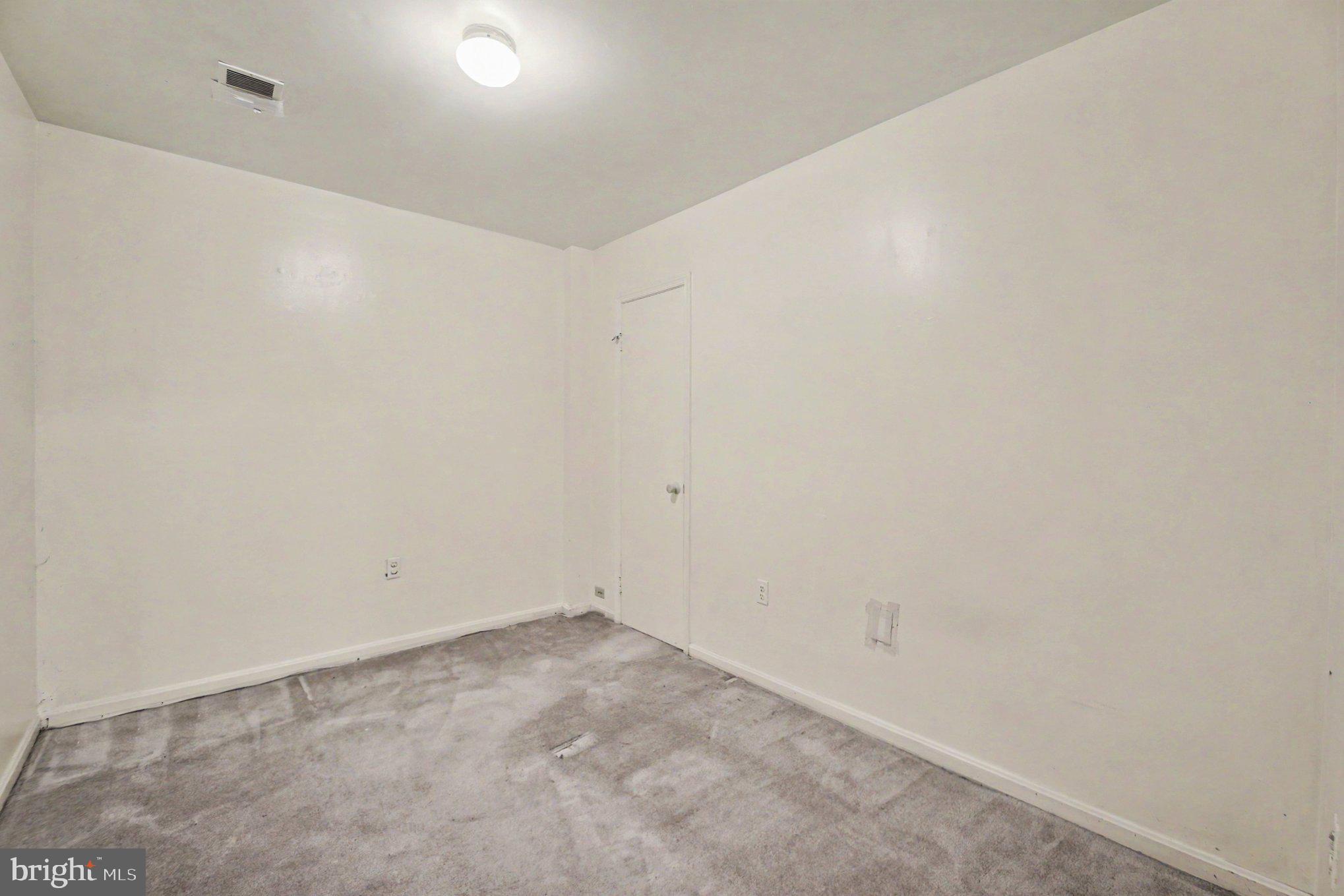 PINEWOOD GREENS - Residential