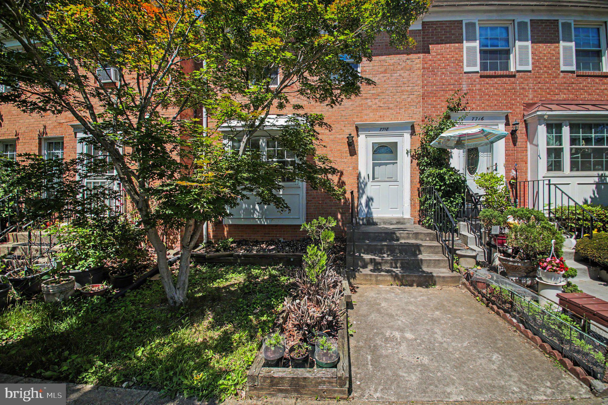PINEWOOD GREENS - Residential