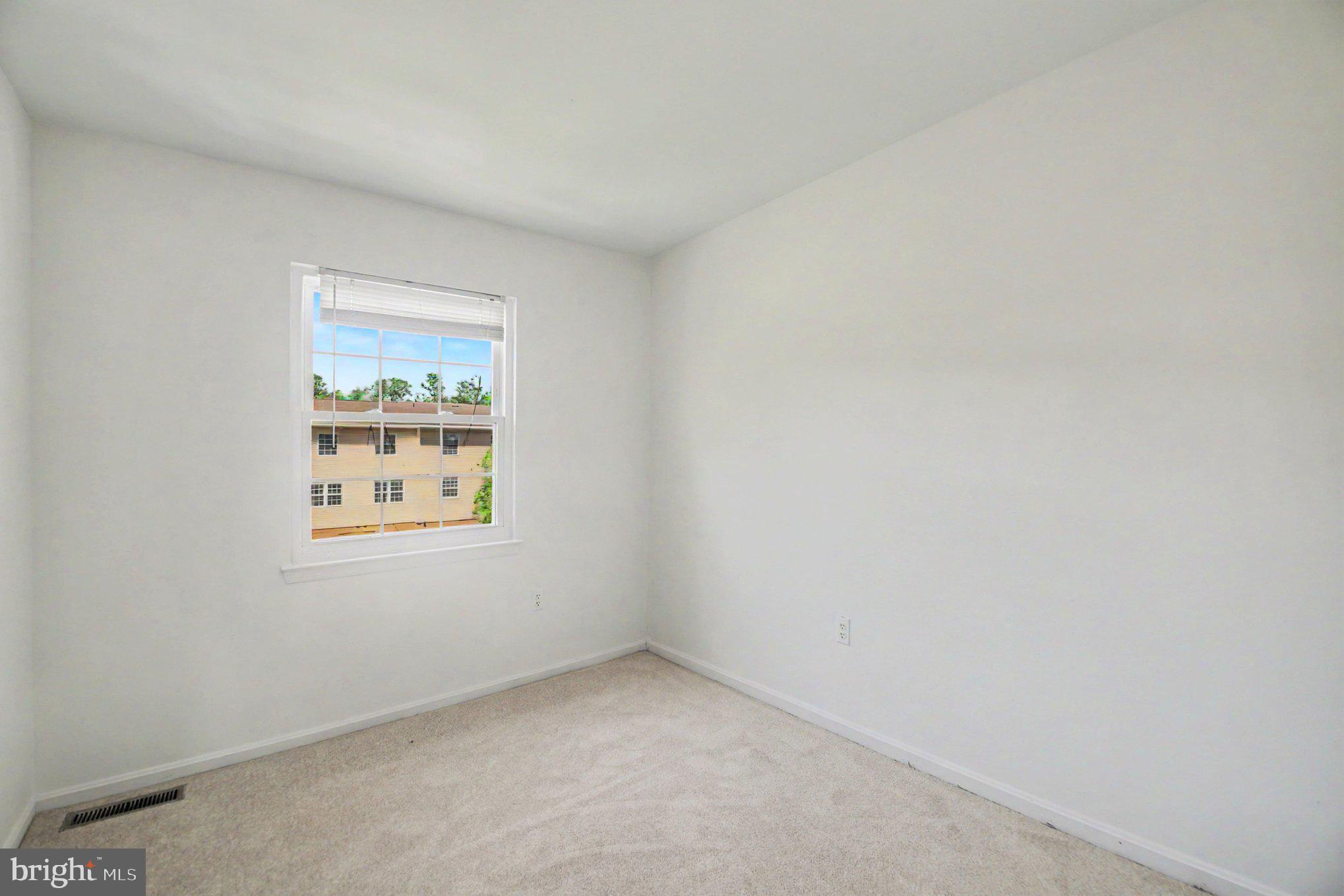 PINEWOOD GREENS - Residential