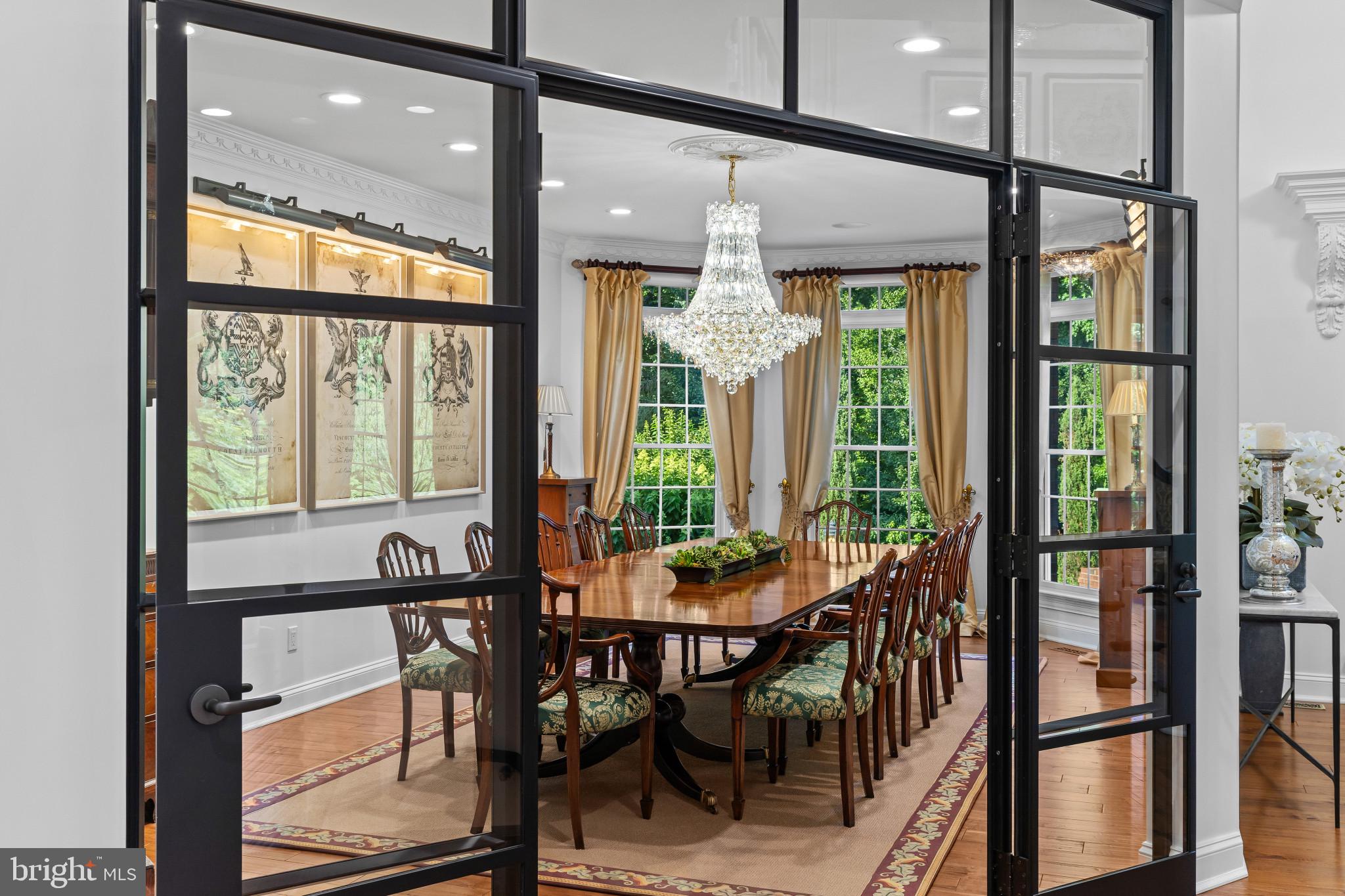 SOUTH RIVER COLONY - Residential