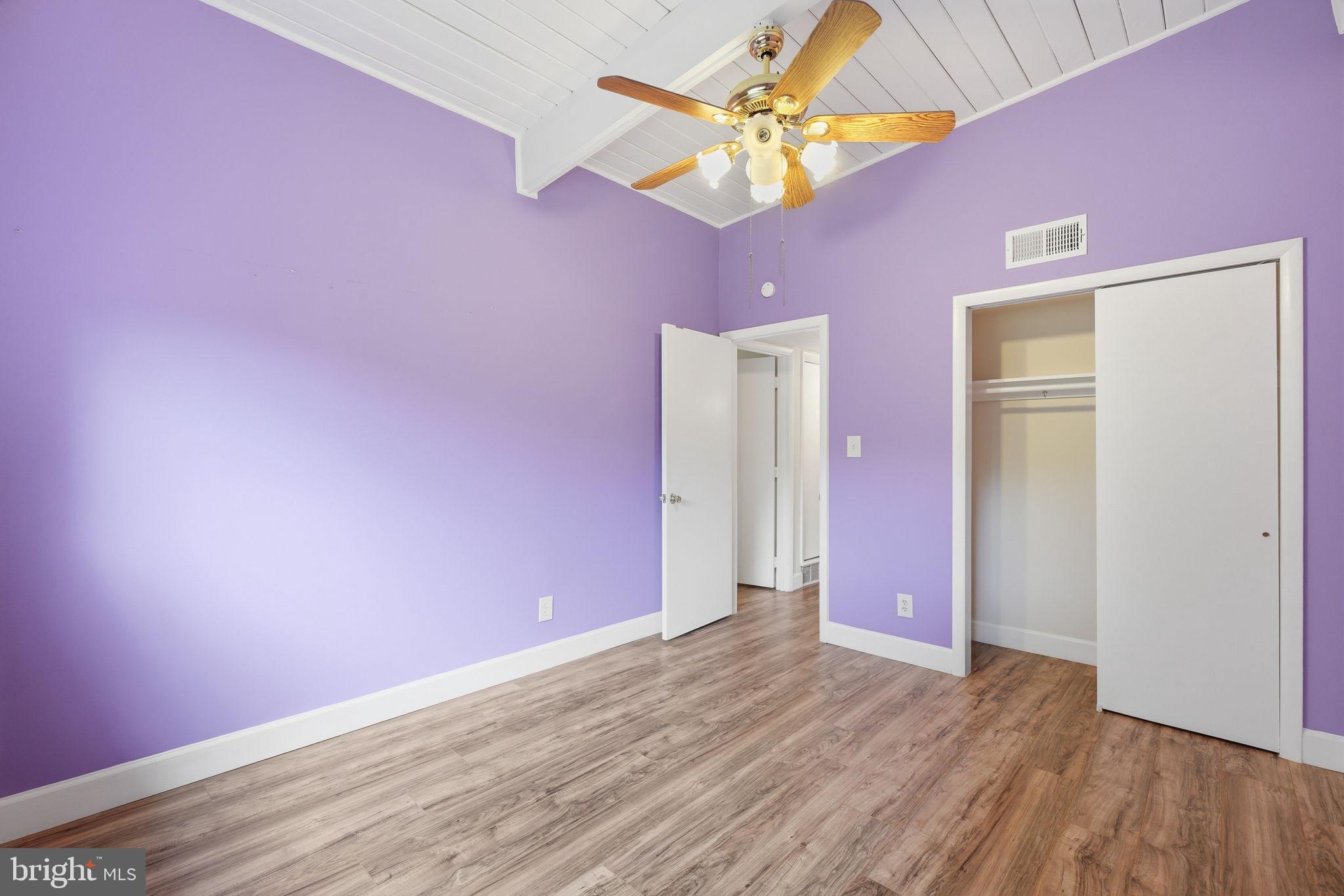 HERITAGE WOODS NORTH - Residential