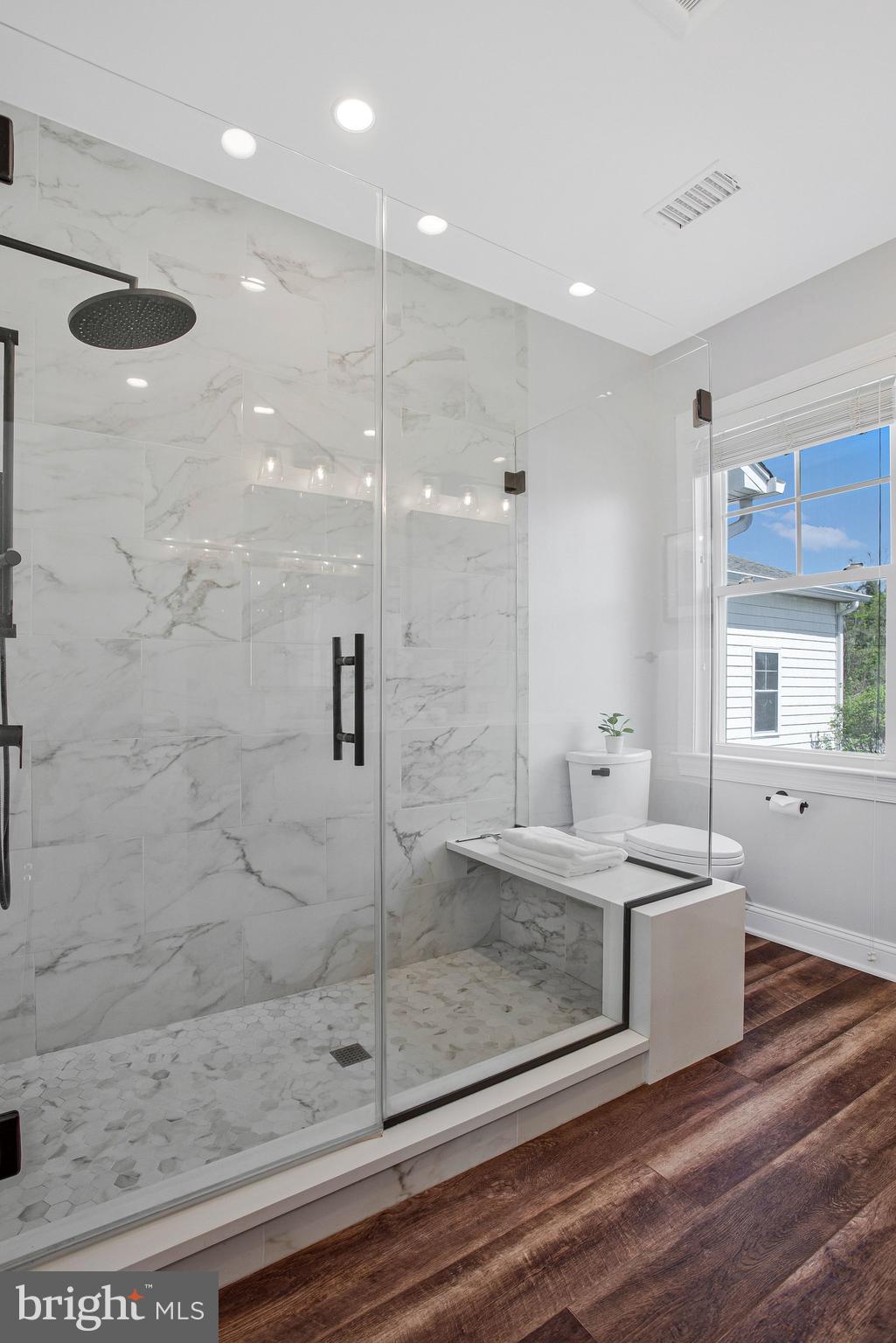 DEALE - Residential