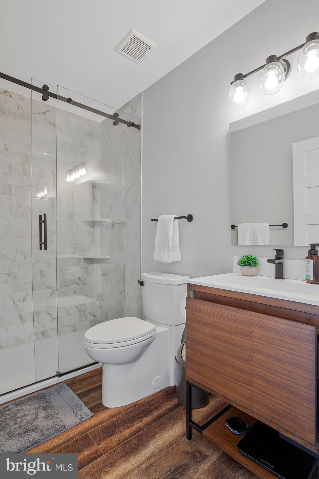 DEALE - Residential