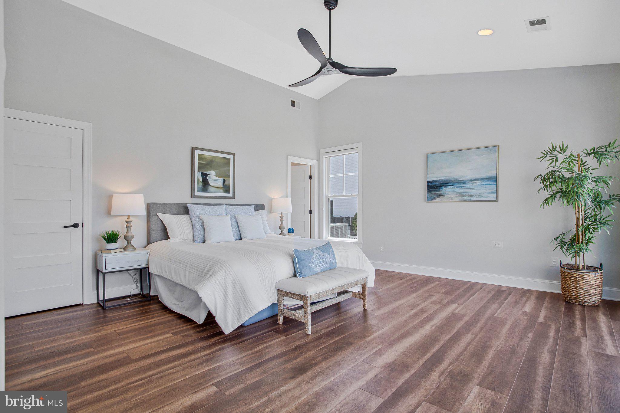 DEALE - Residential