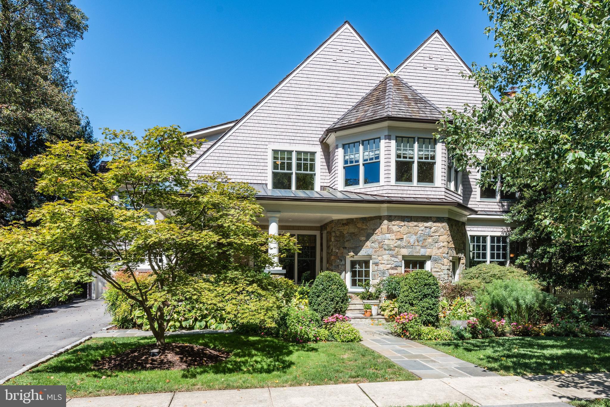 SPRING VALLEY - Residential