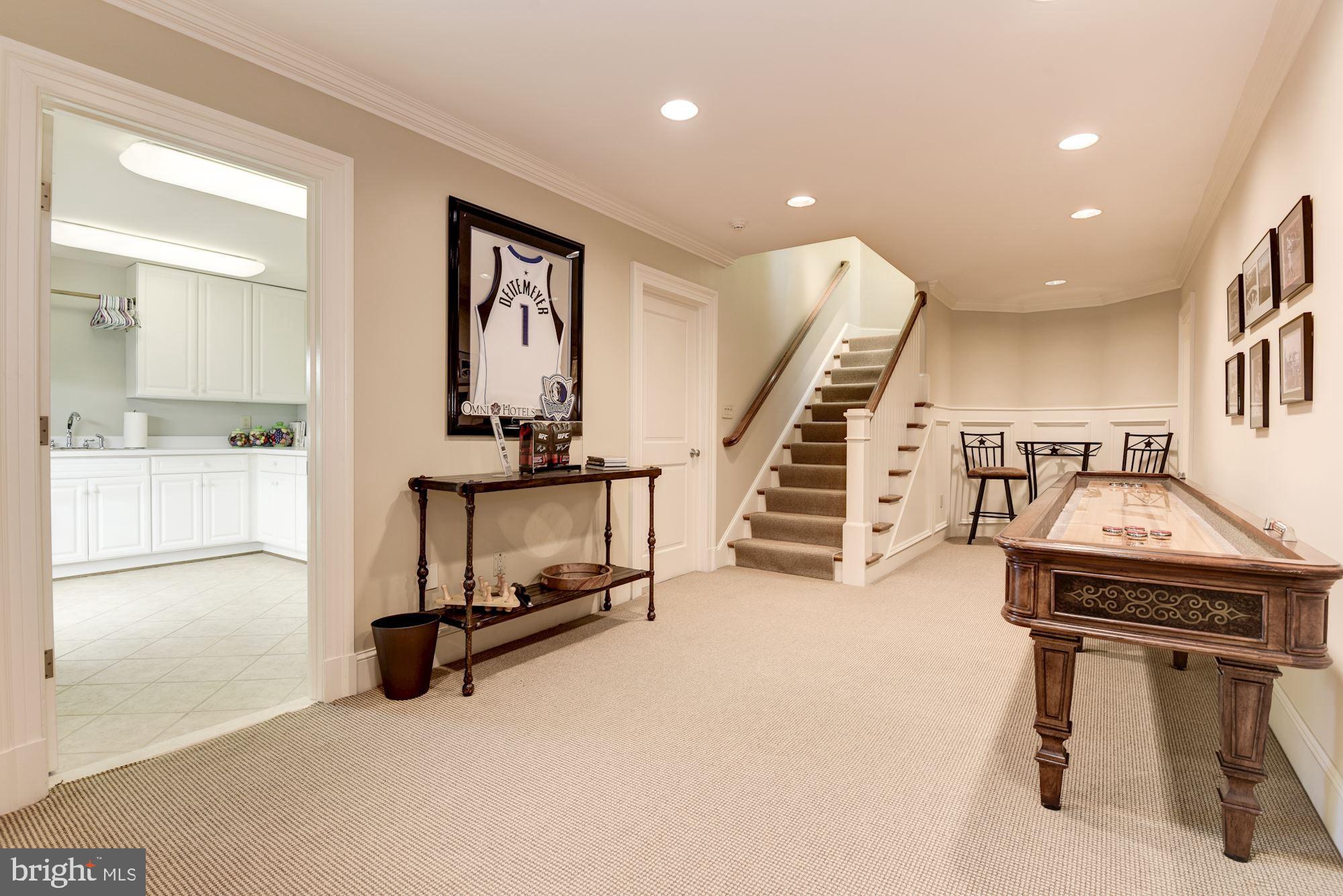 SPRING VALLEY - Residential