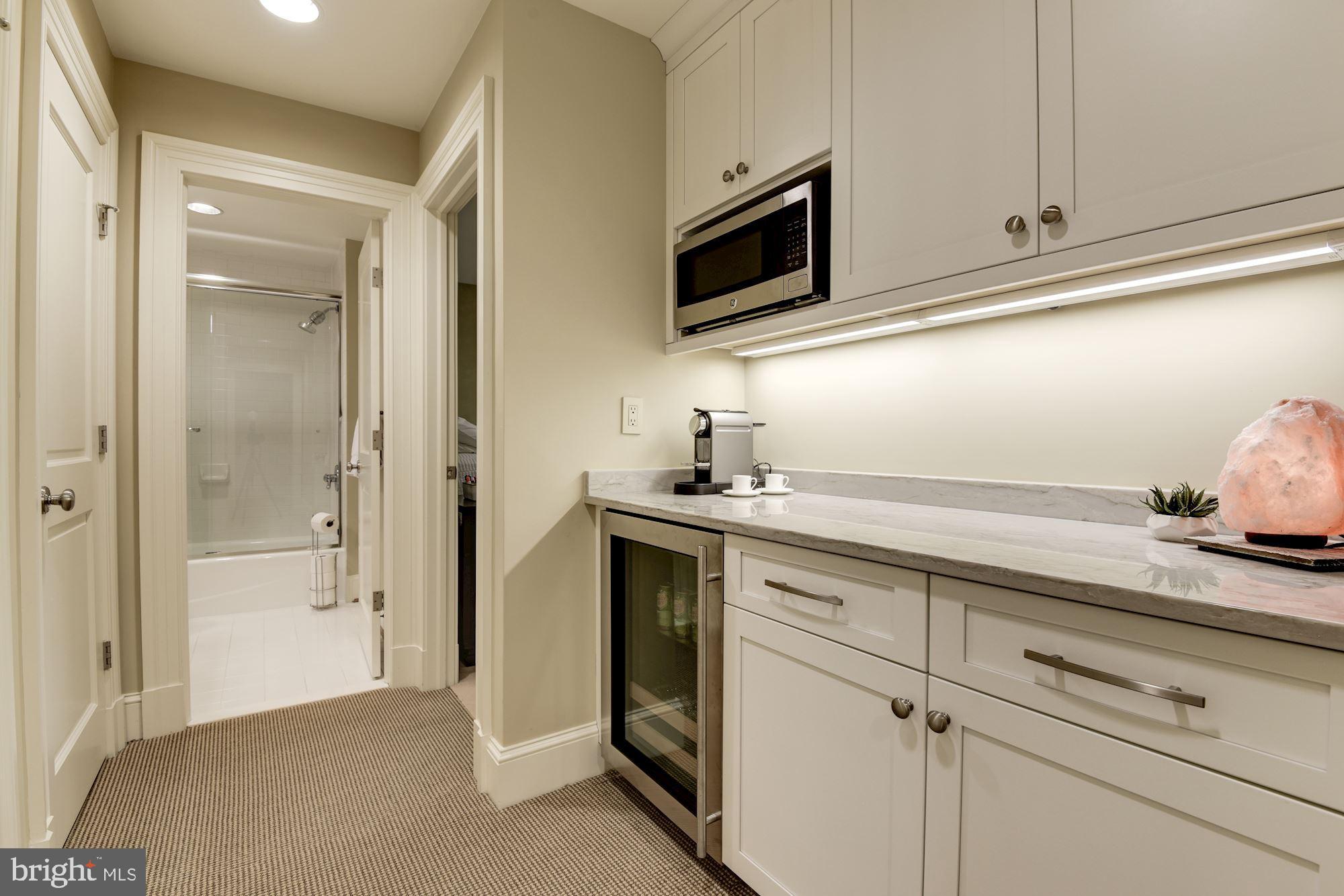 SPRING VALLEY - Residential