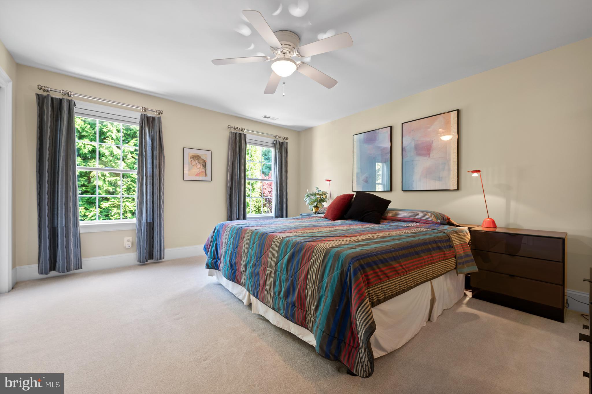 CHERRY CREEK - Residential