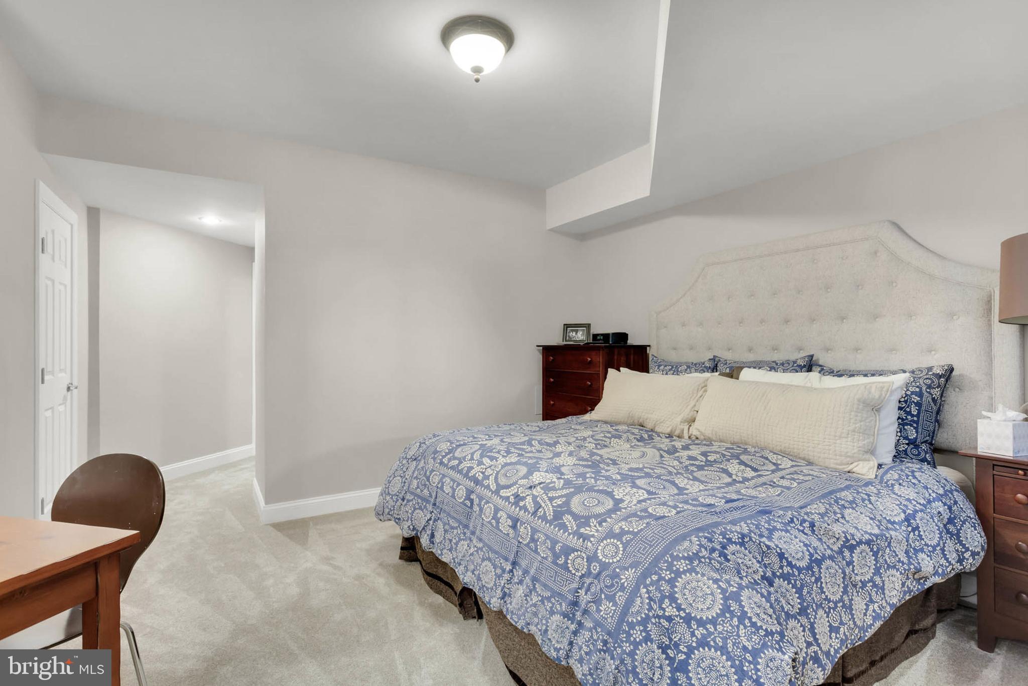 FOX MEADOW - Residential