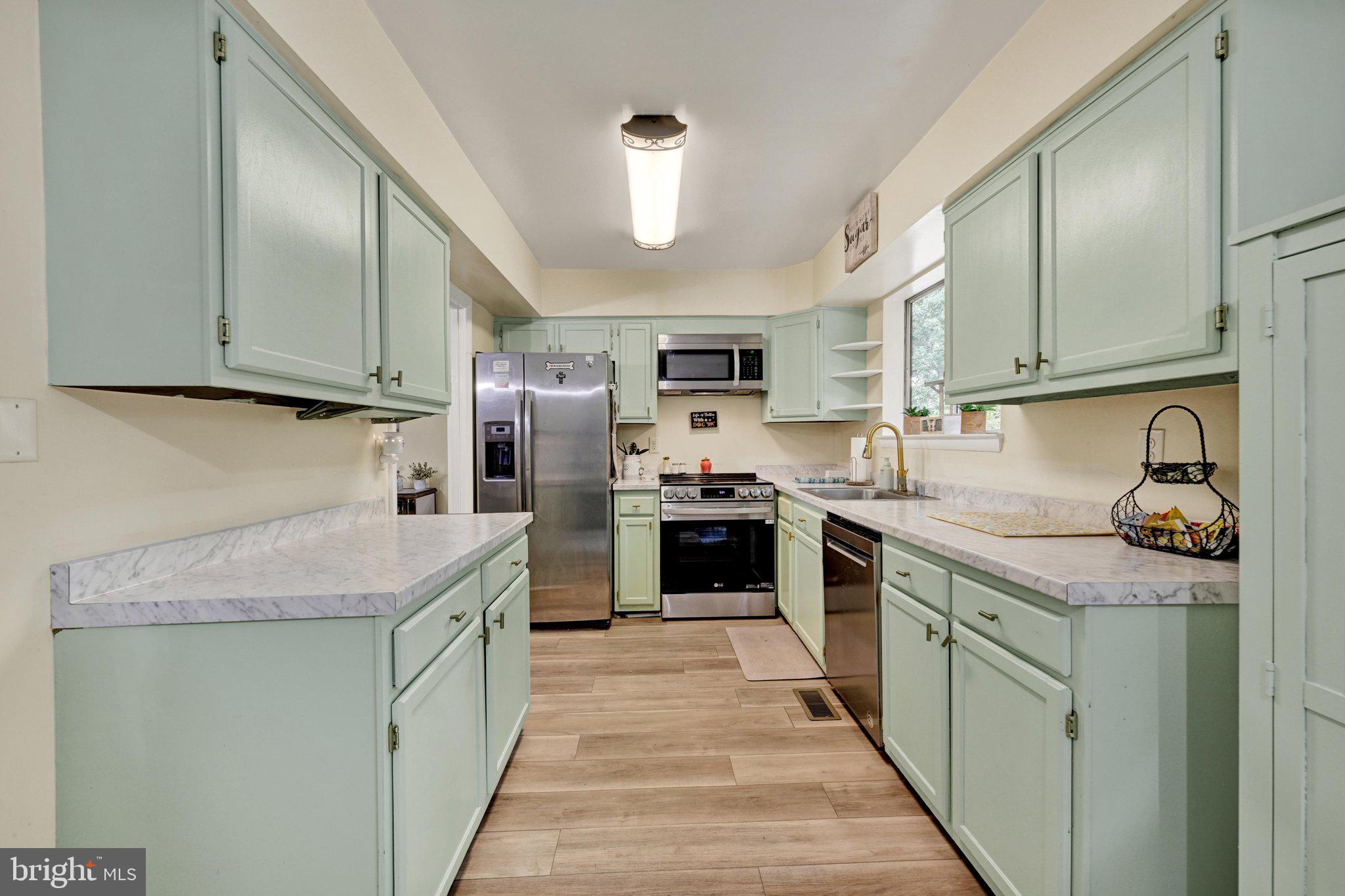 WHITE MARSH - Residential
