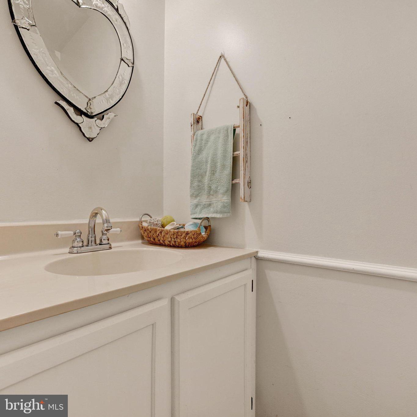 WHITE MARSH - Residential