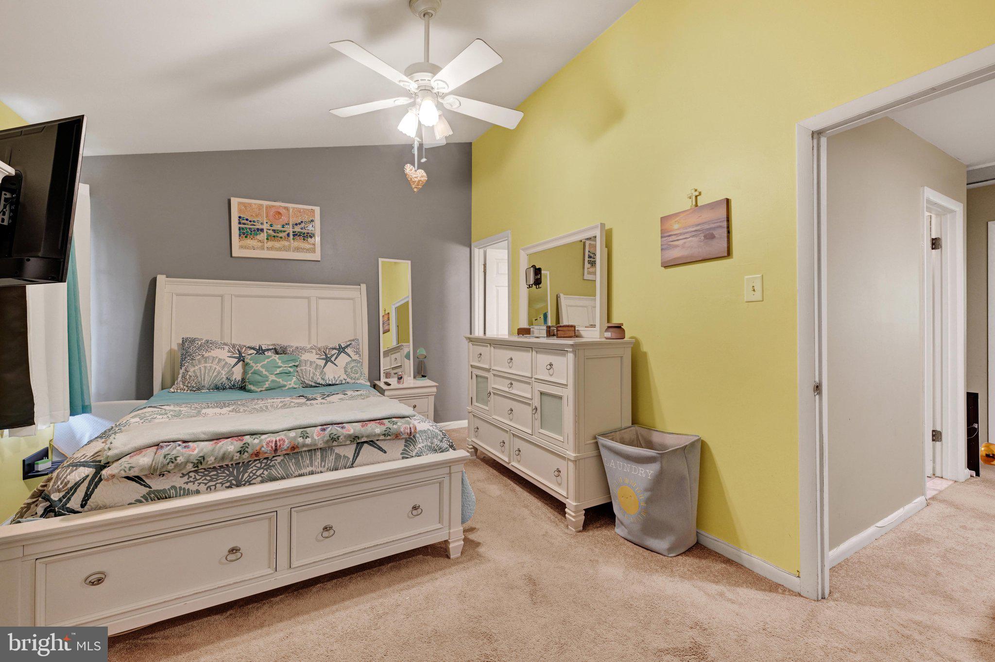 WHITE MARSH - Residential