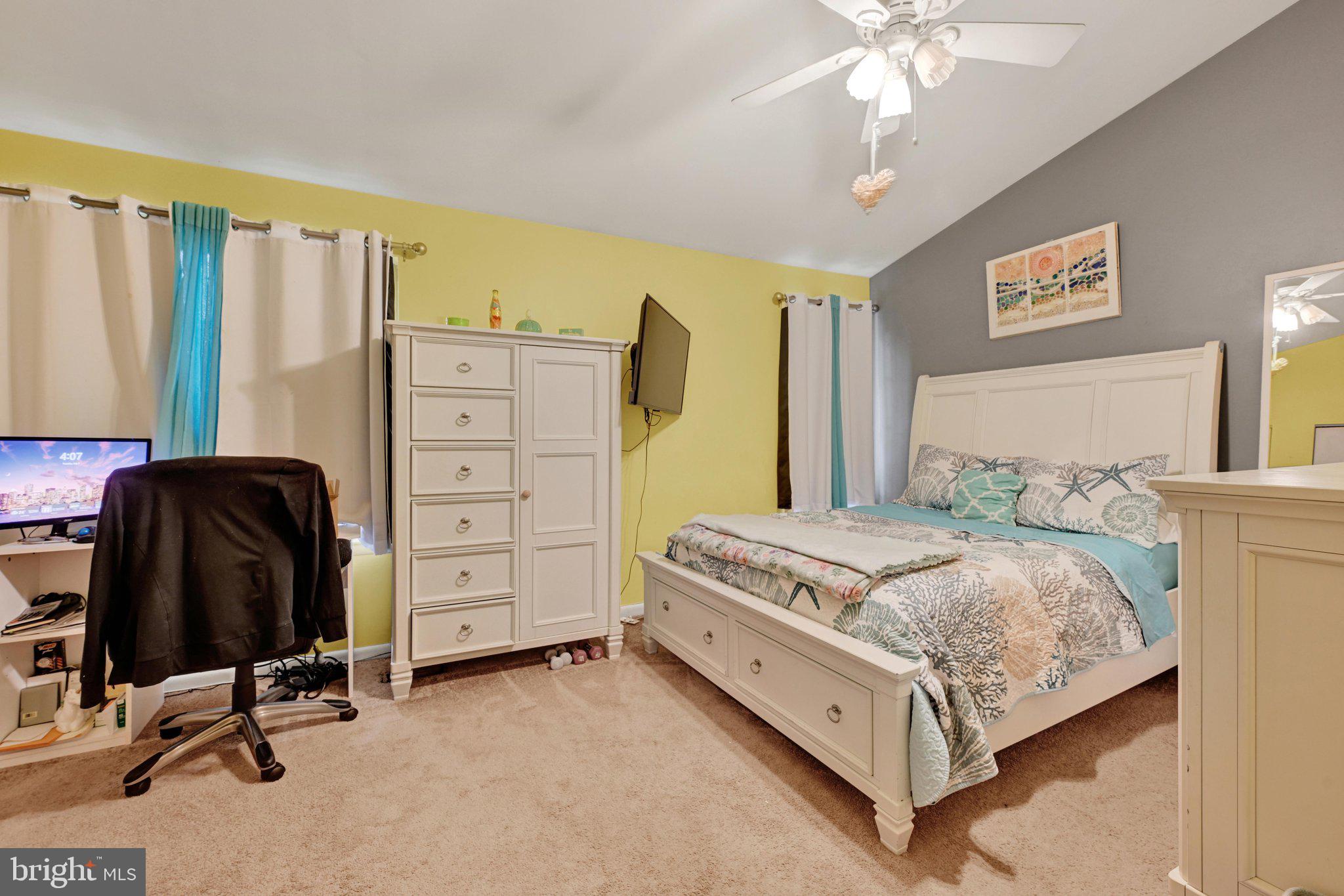 WHITE MARSH - Residential