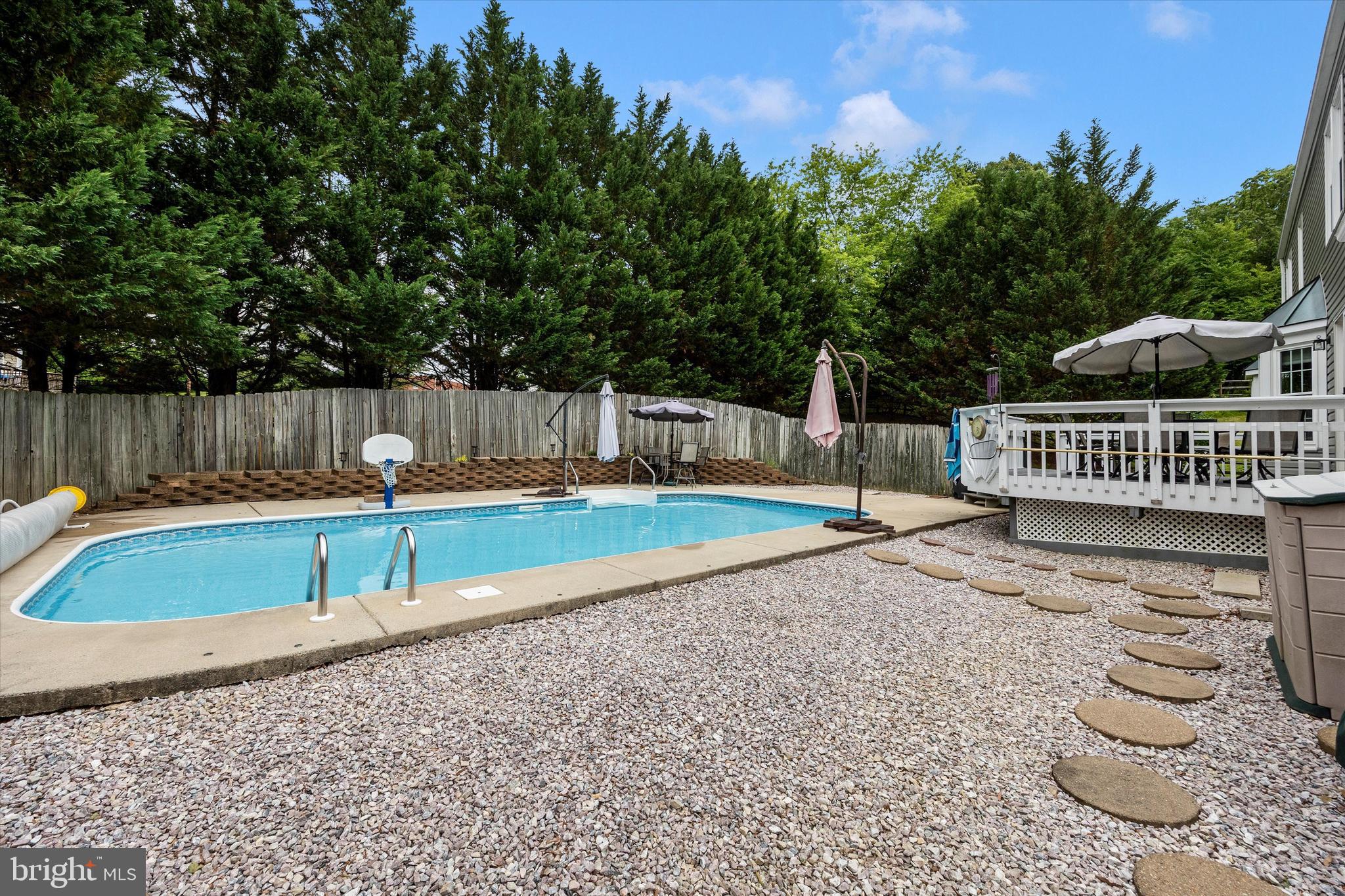 SUMMERFIELD - Residential