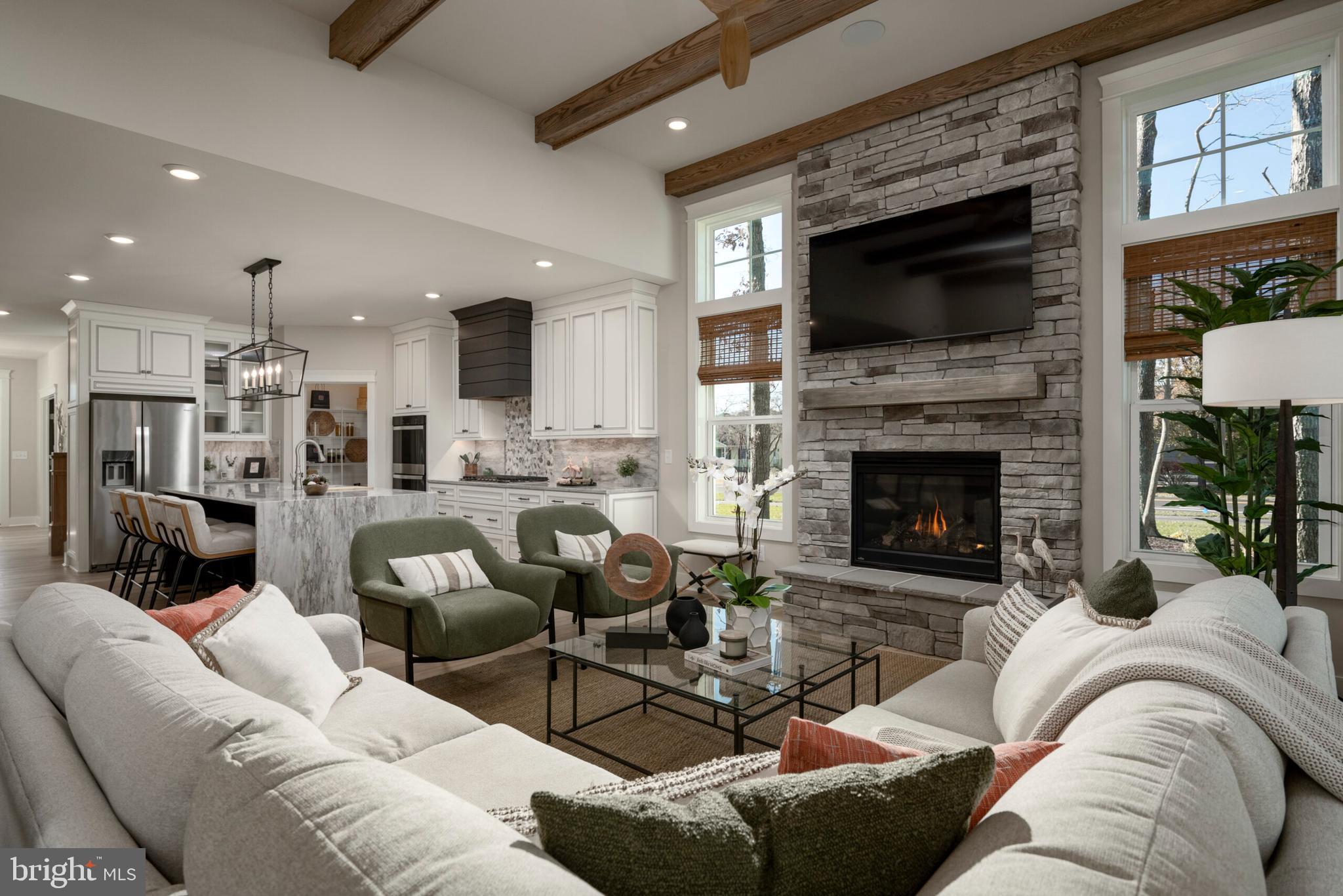 THE KNOLL AT IRONS LANE - Residential