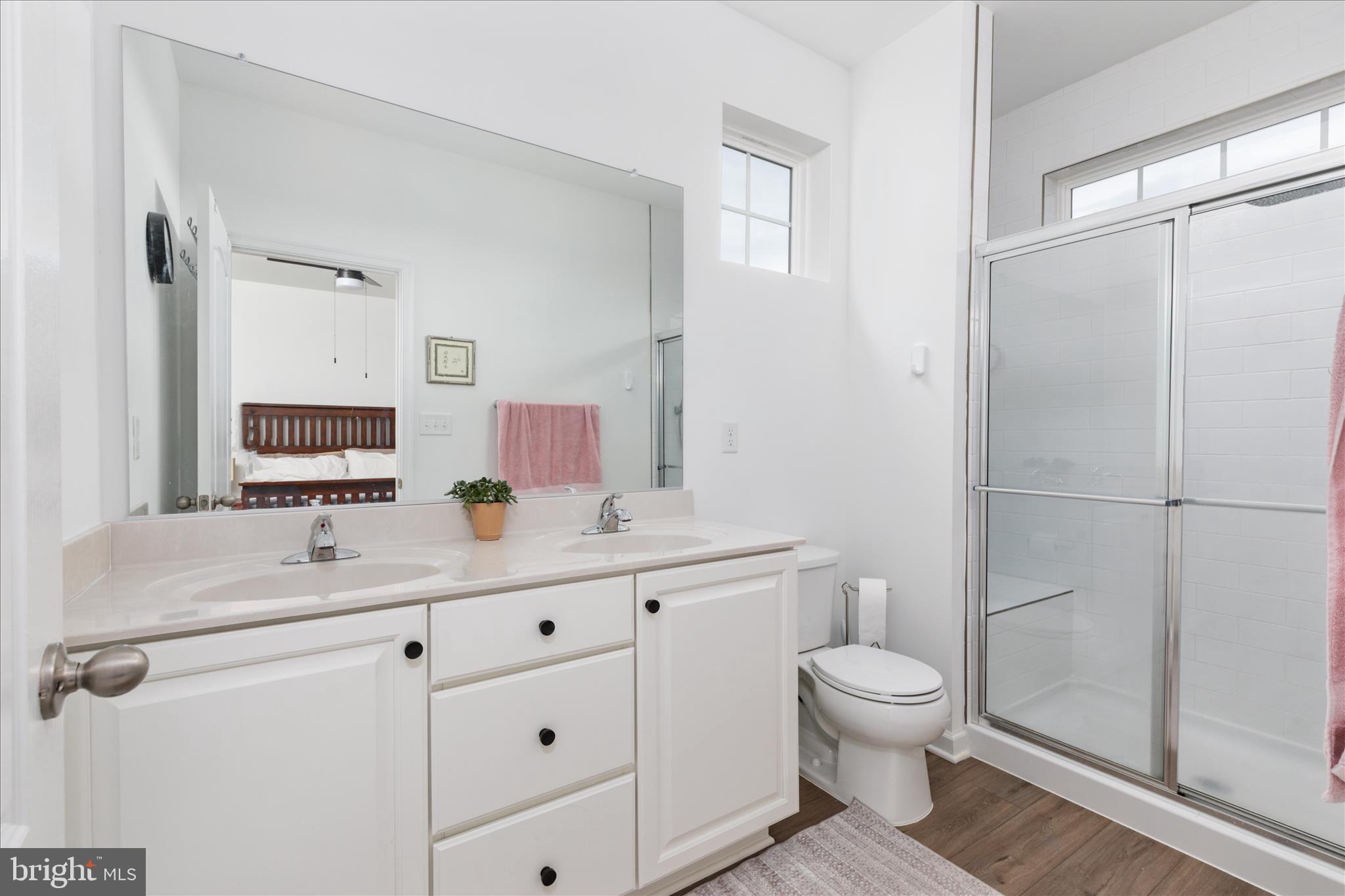 LOFTS AT CREEKSIDE - Residential