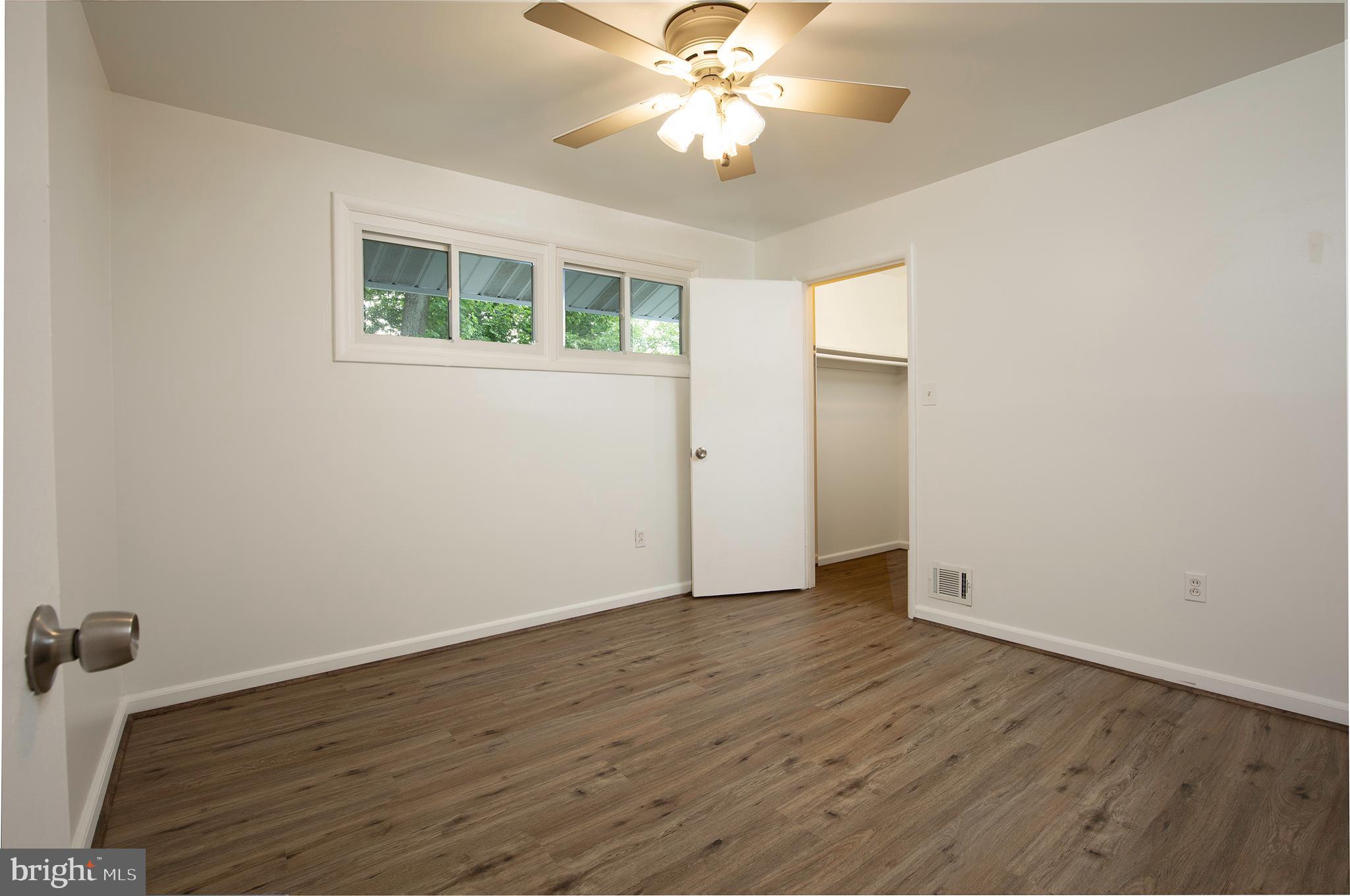 ASPEN KNOLLS - Residential