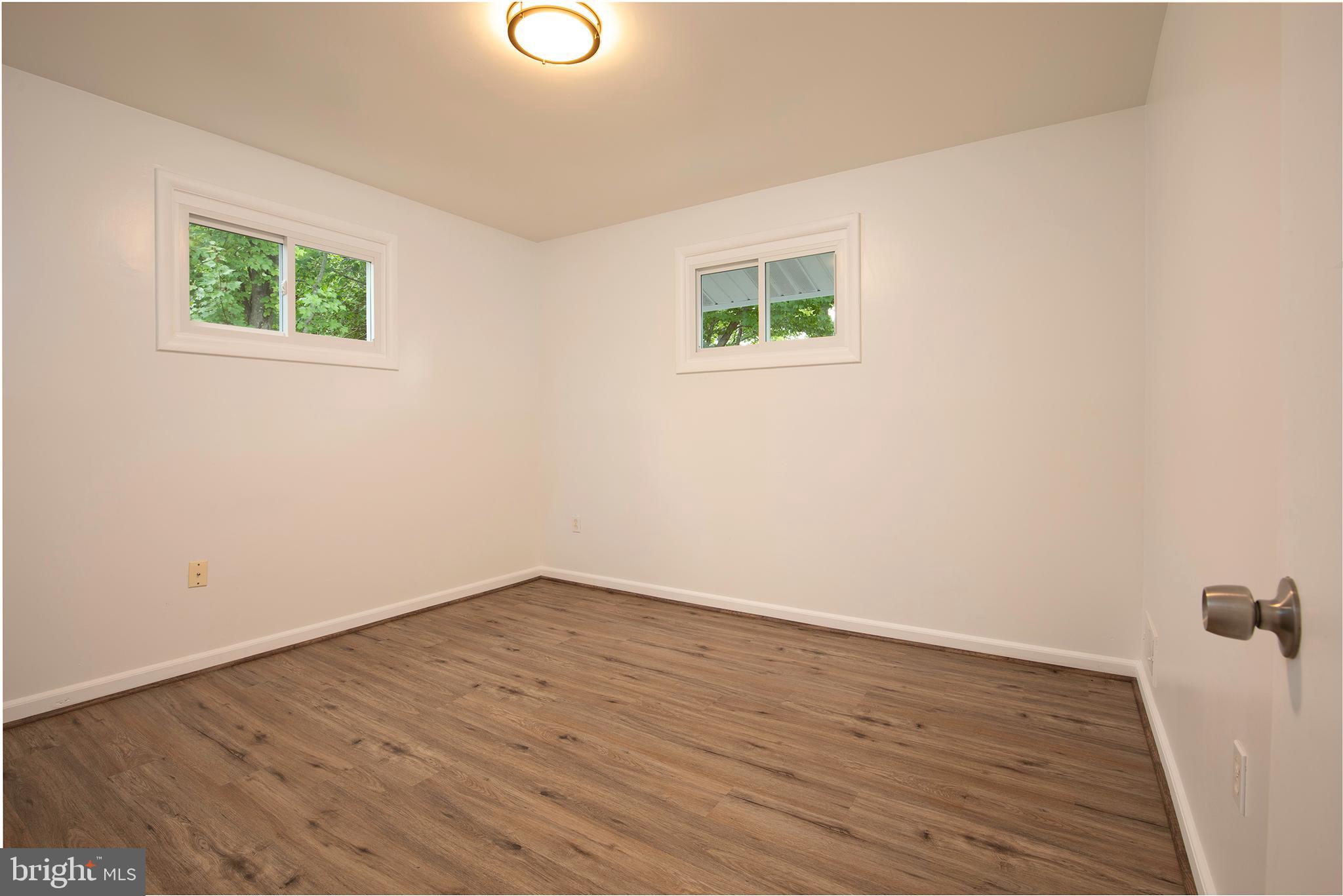 ASPEN KNOLLS - Residential