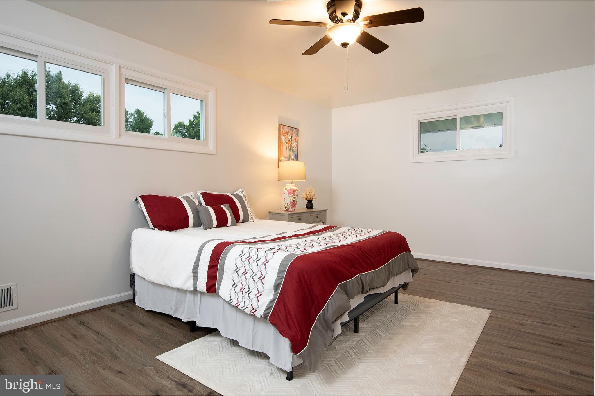 ASPEN KNOLLS - Residential