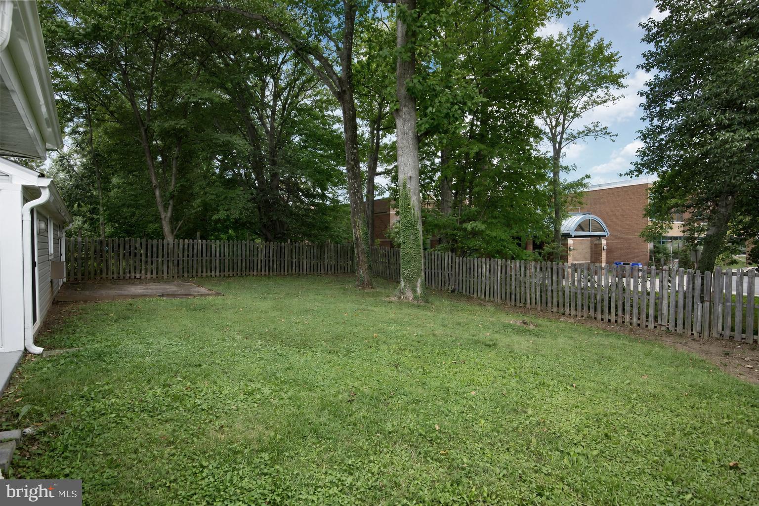 ASPEN KNOLLS - Residential