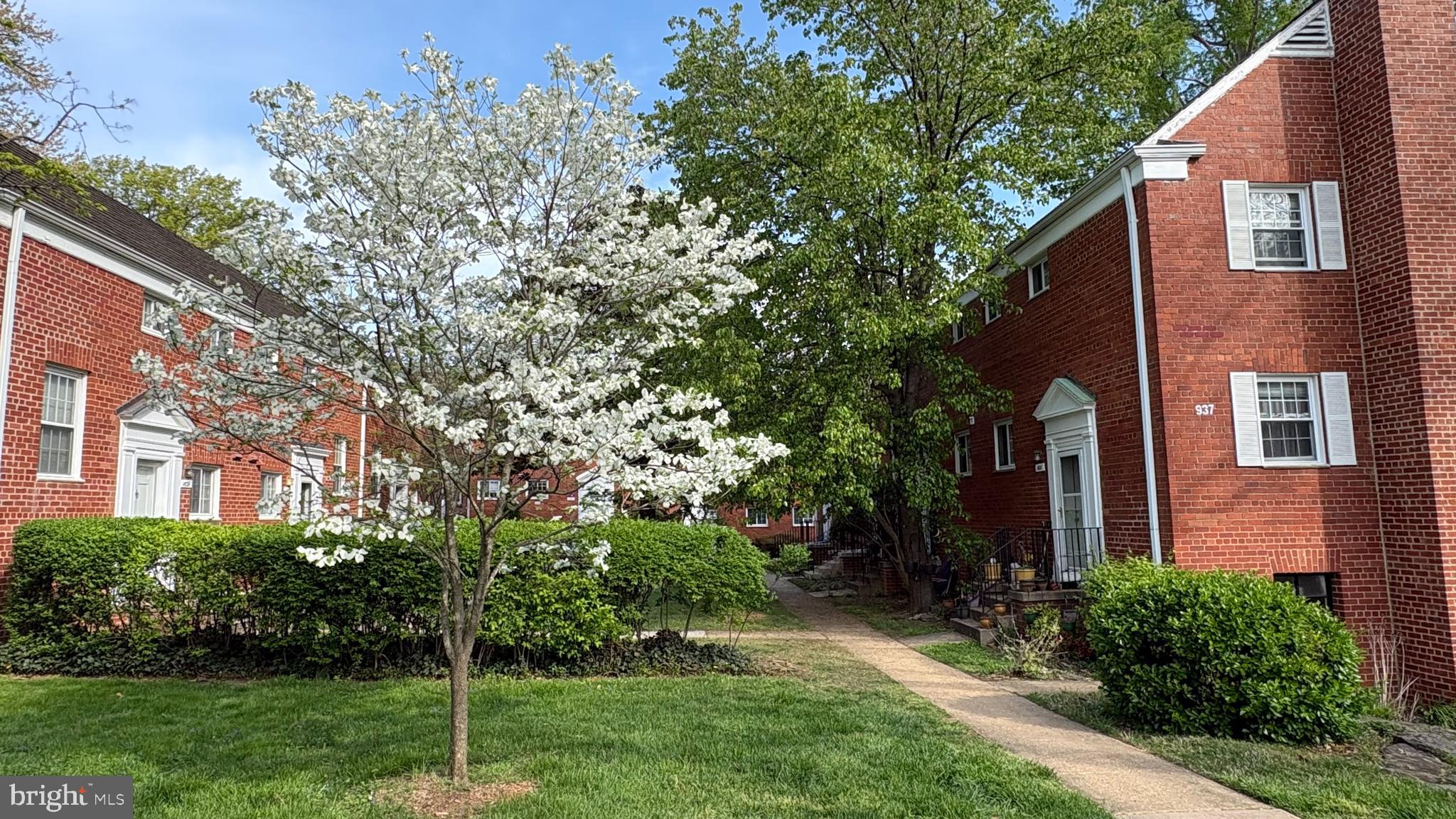 PARKFAIRFAX - Residential