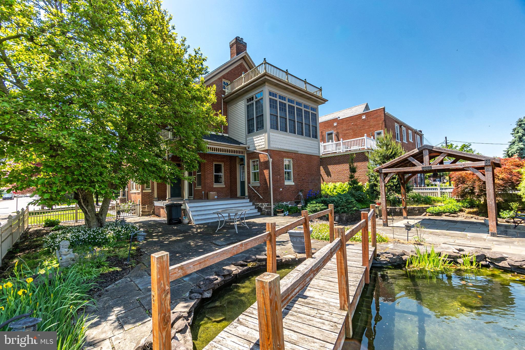 NEW OXFORD - Residential
