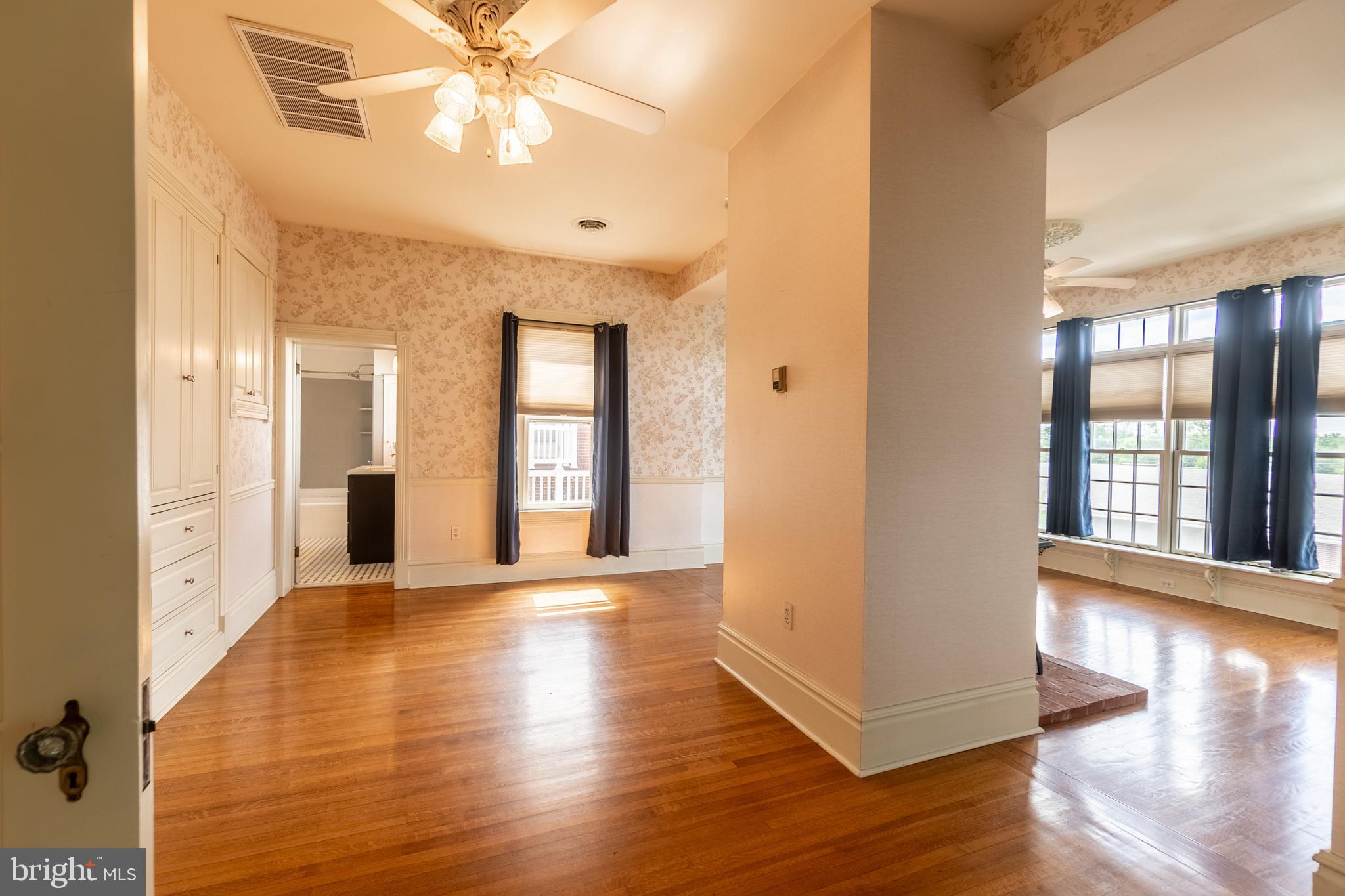 NEW OXFORD - Residential