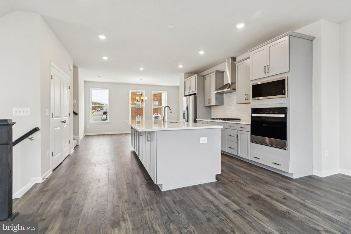 SCOTLAND HEIGHTS - Residential